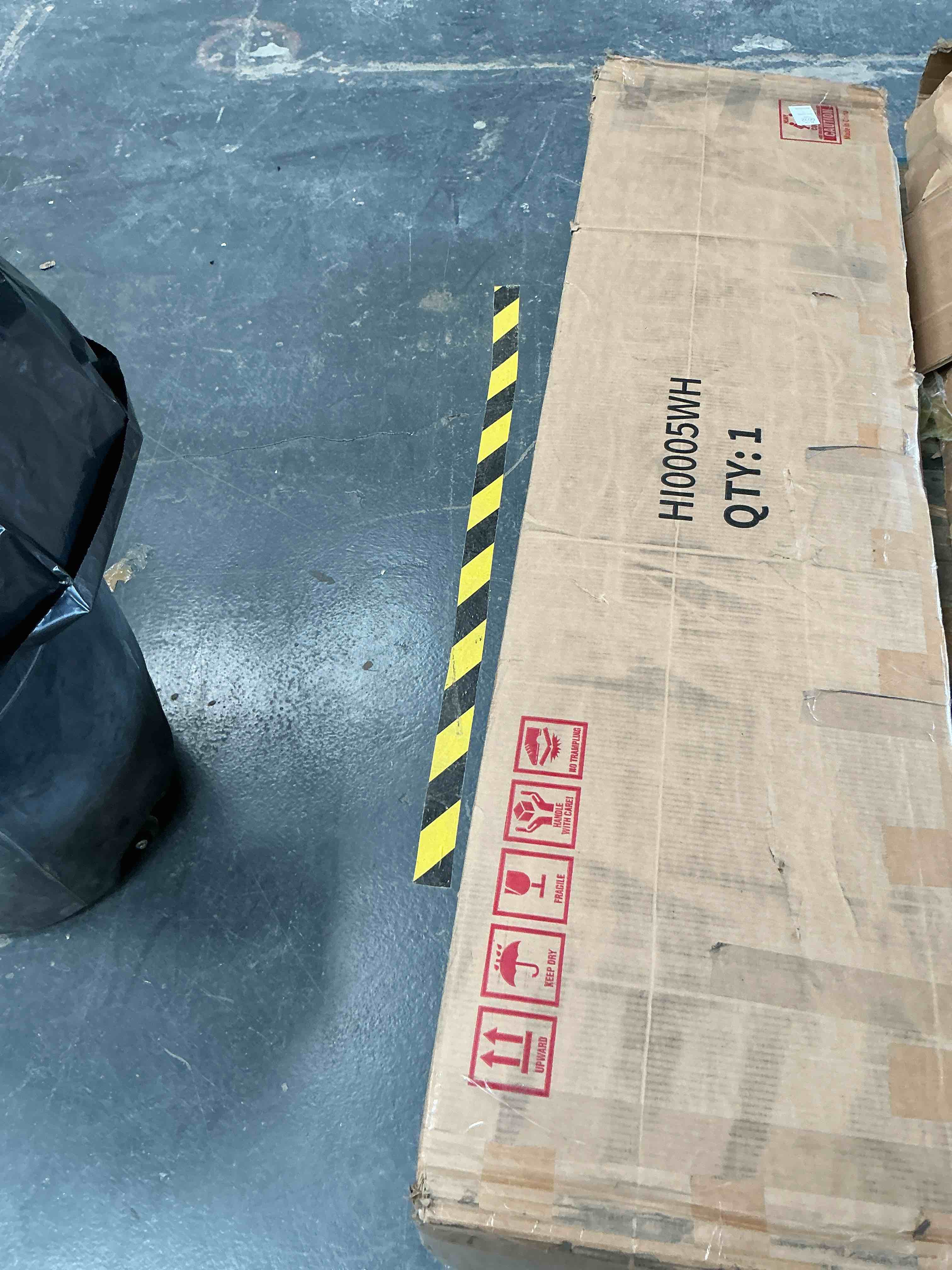 Upholstered Grounded Bed, Mother \u0026 Child Bed with Bedside Desk and Little Round Stool, Velvet