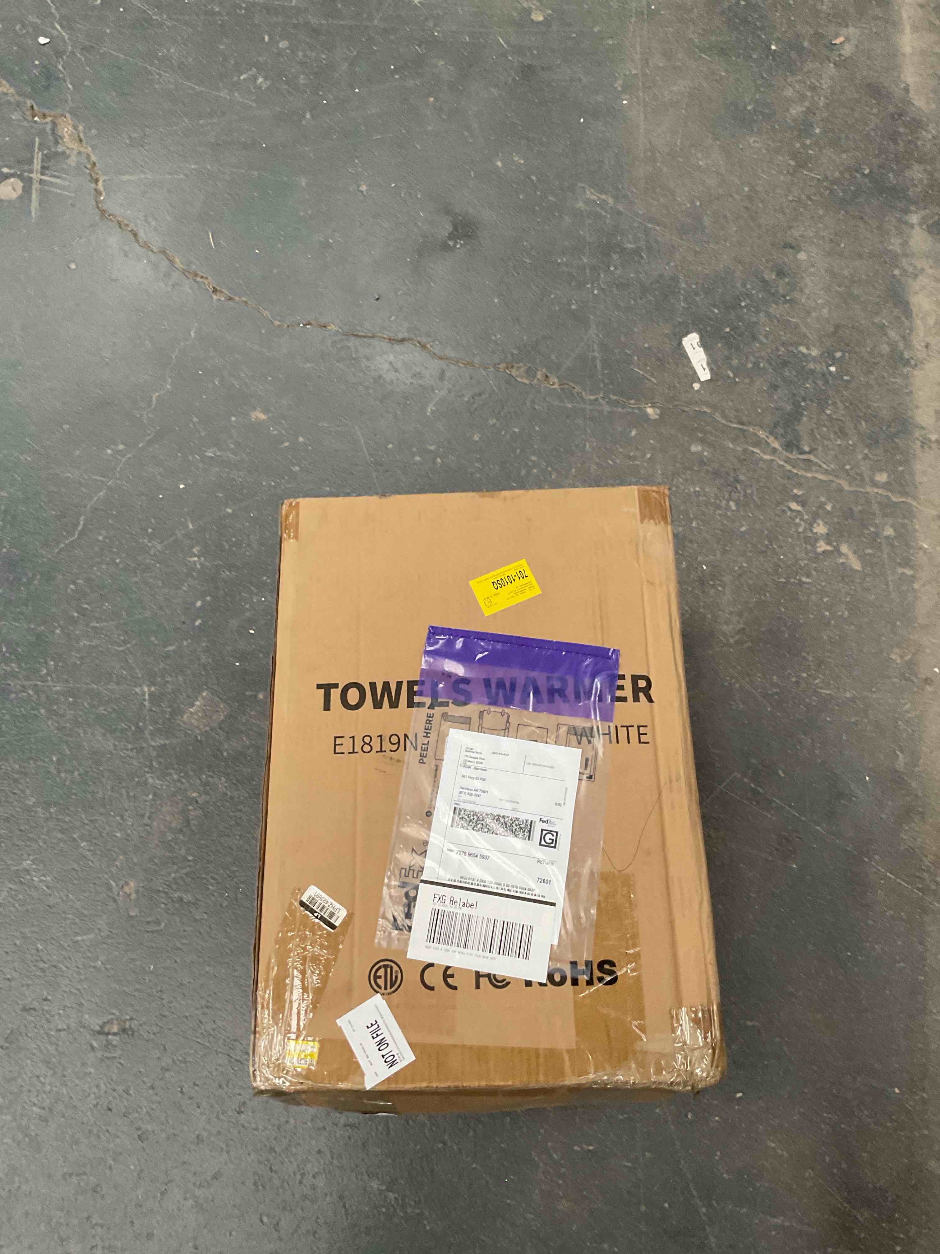 Condition photo showing Good Condition for TOWEL WARMER(doesn’t get hot)