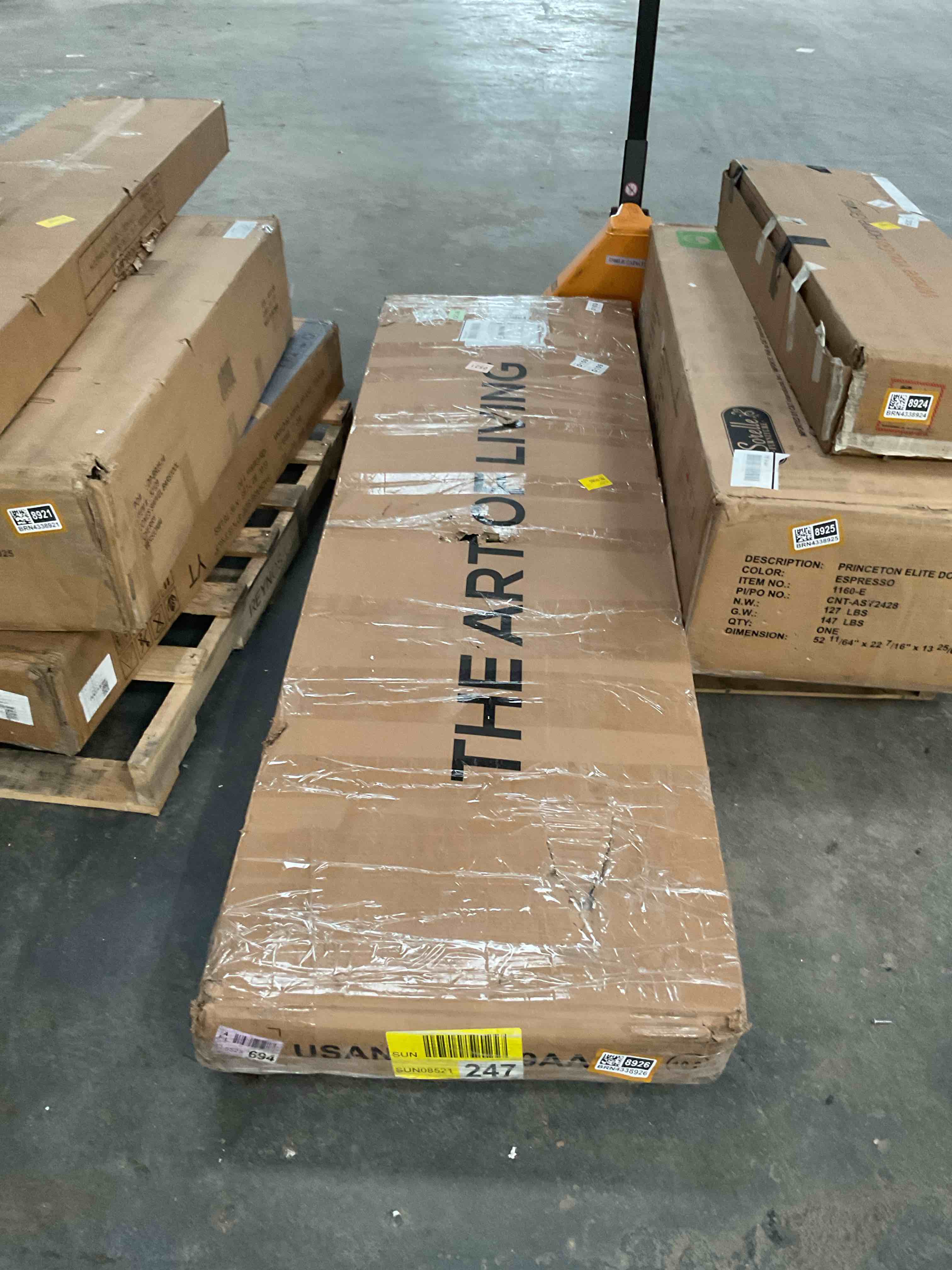 Condition photo showing Good Condition for Hegg Linen Tufted Upholstered Platform Bed with Wood Slats Headboard Included