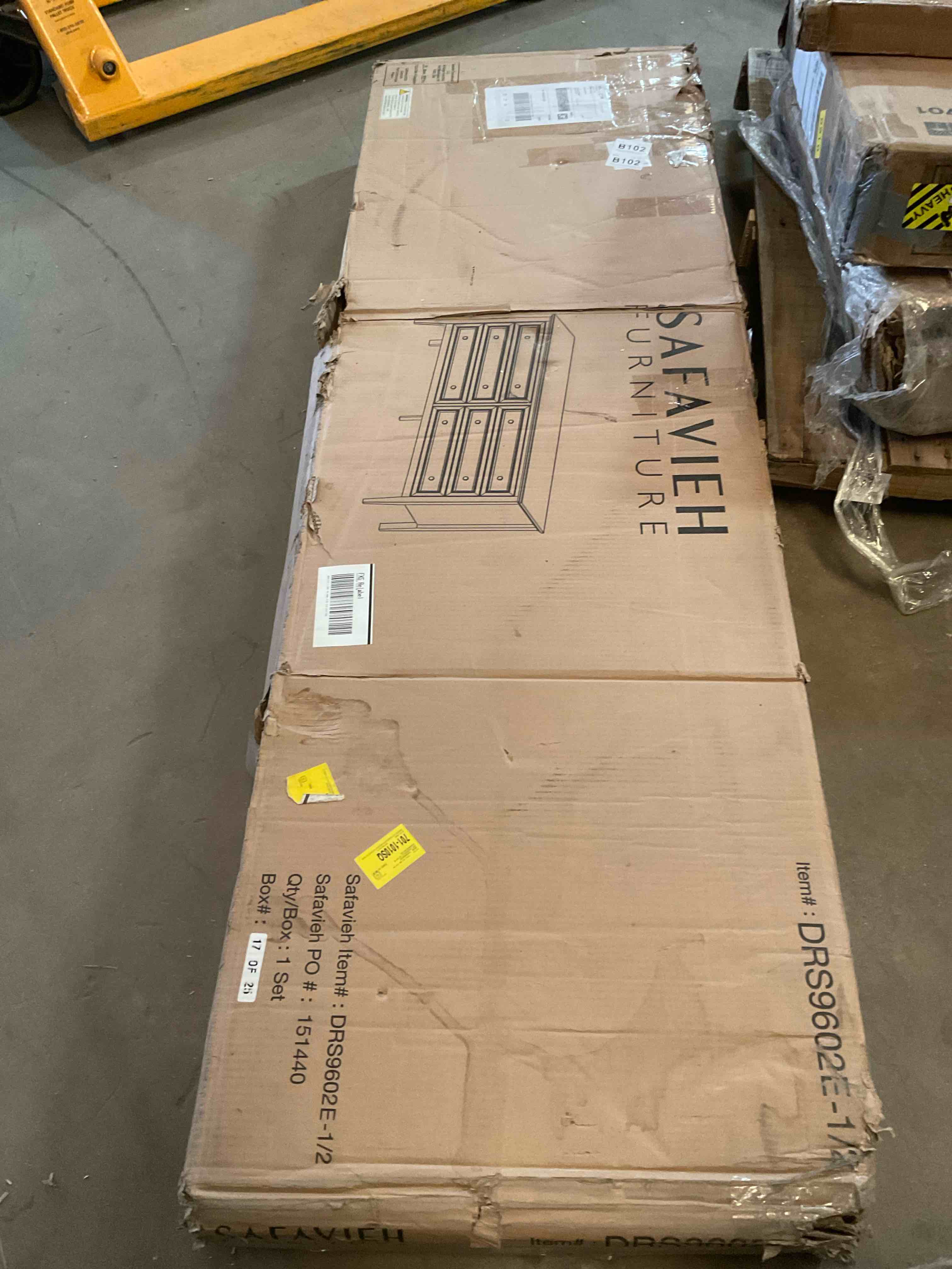 Condition photo showing Good Condition for (is not complete only one box of two )Cardae 6 - Drawer Dresser