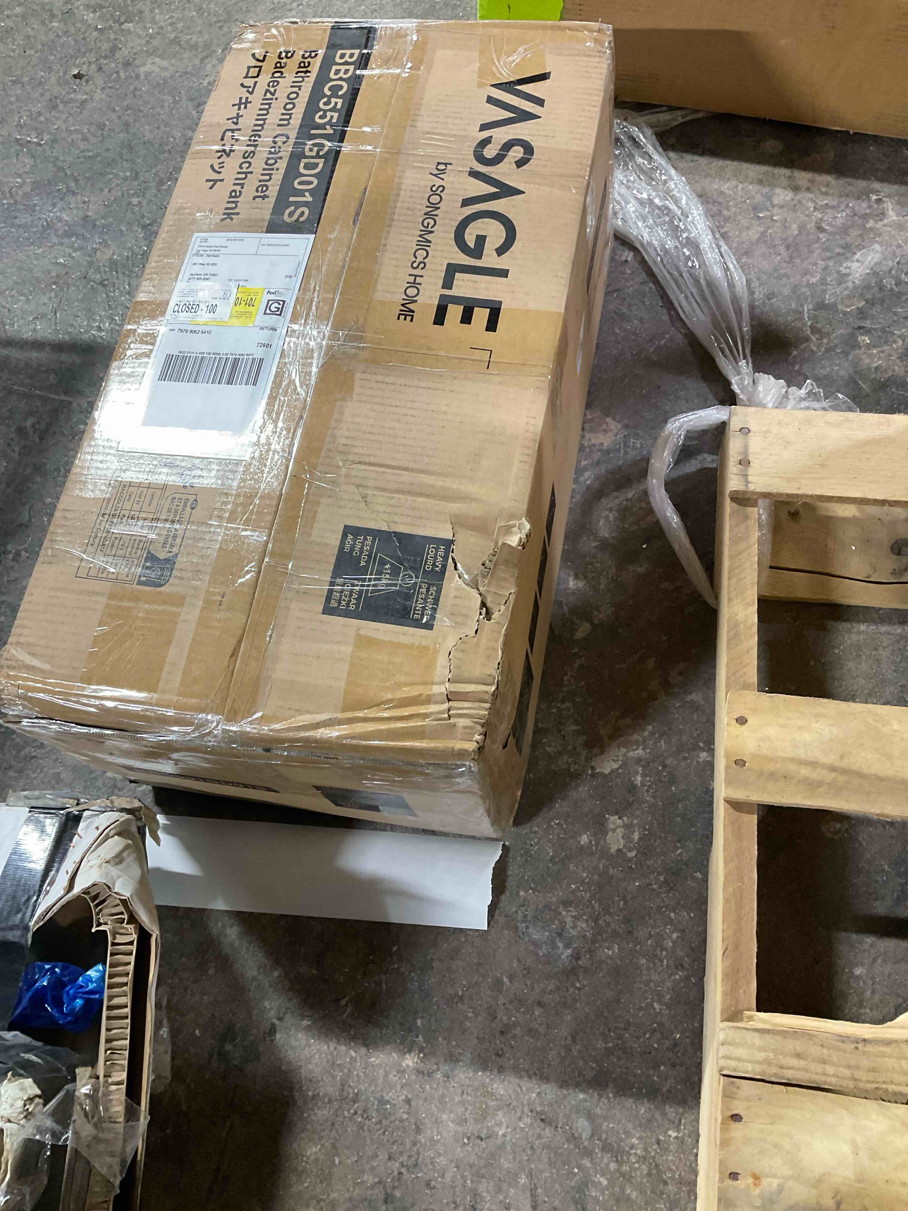 Condition photo showing Good Condition for VASAGLE Bathroom Cabinet