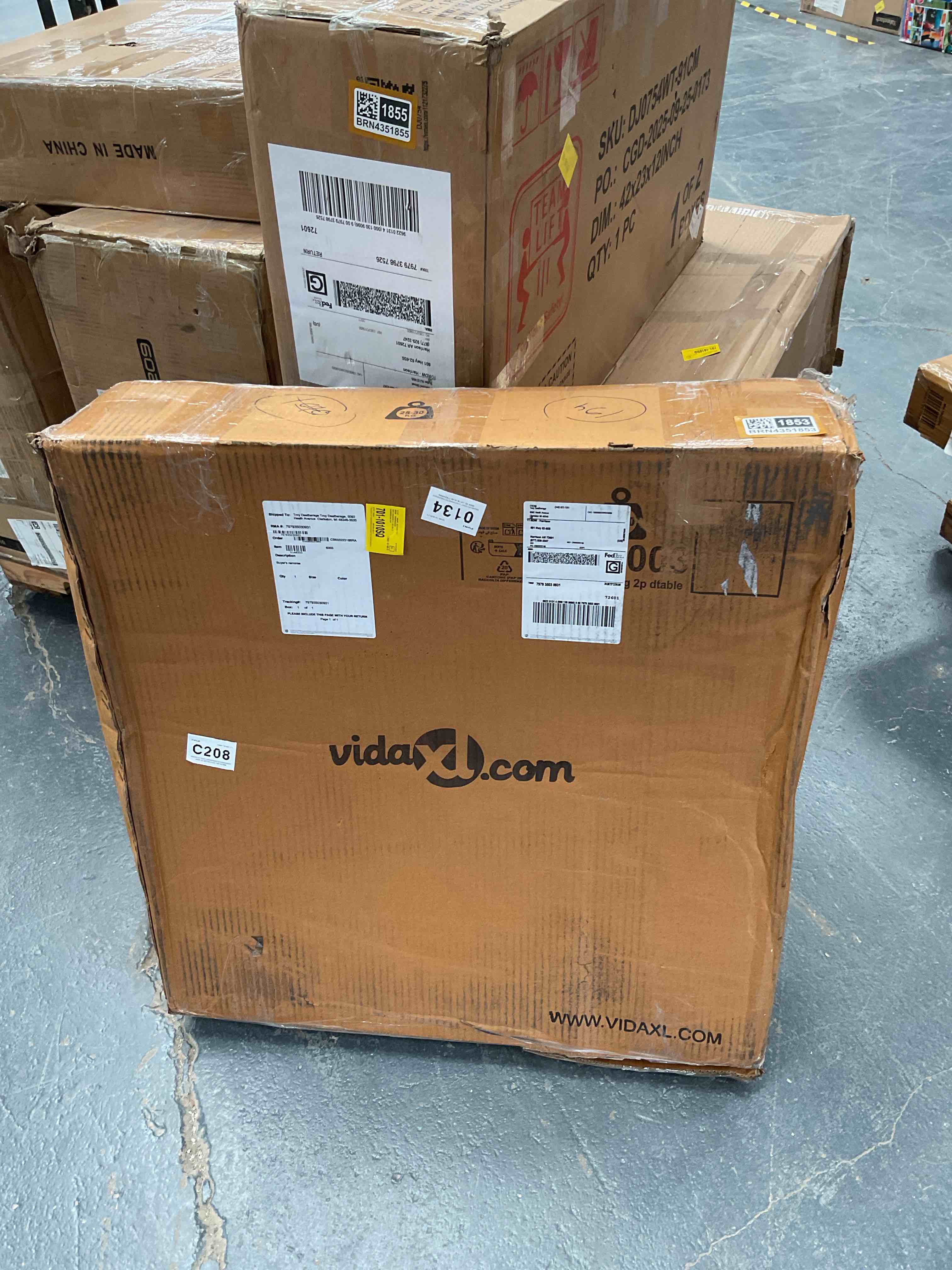 Condition photo showing Good Condition for Symple Stuff Dining Table Leg