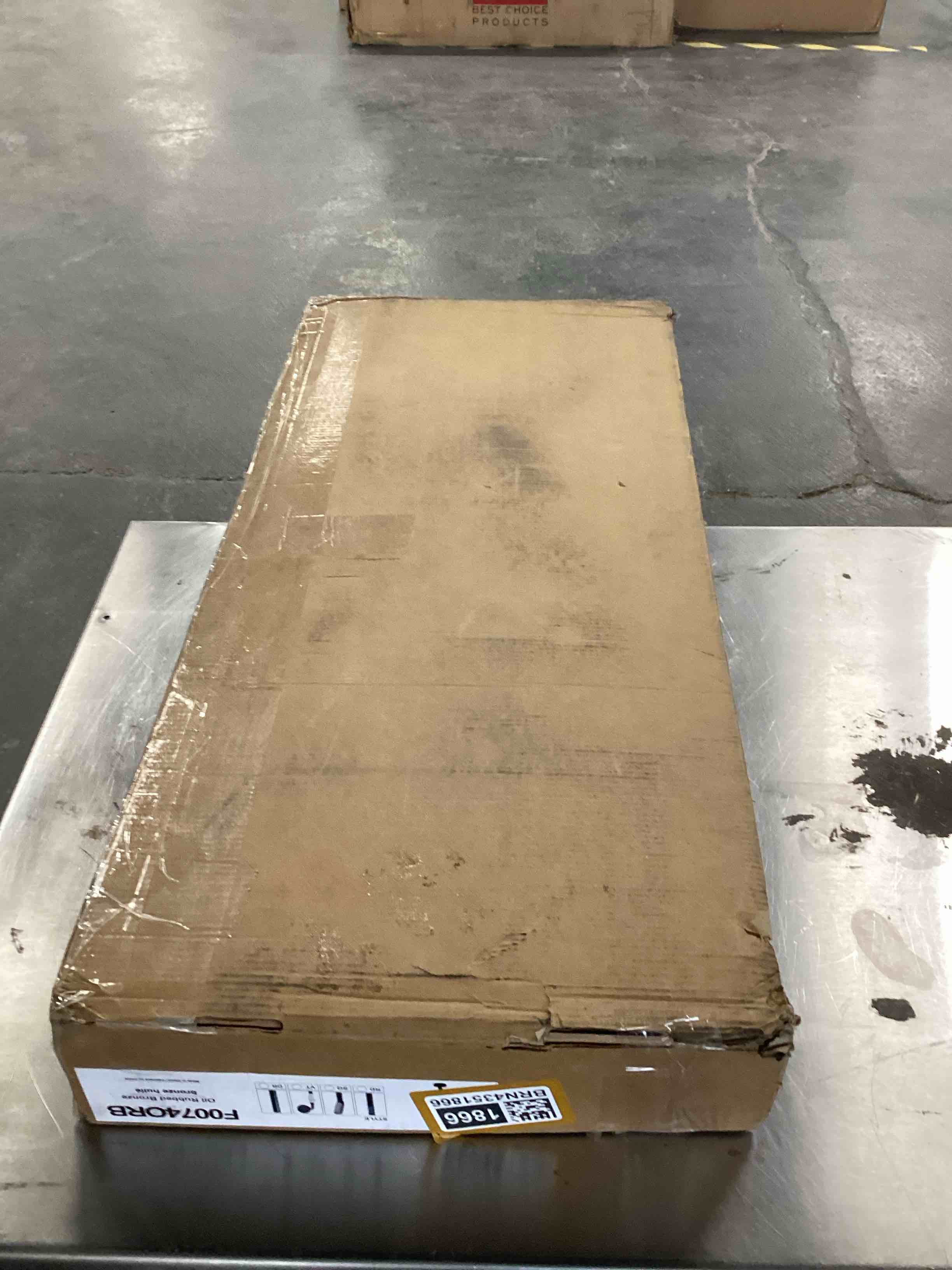 Condition photo showing Good Condition for Free standing rubbed bronze Faucet .