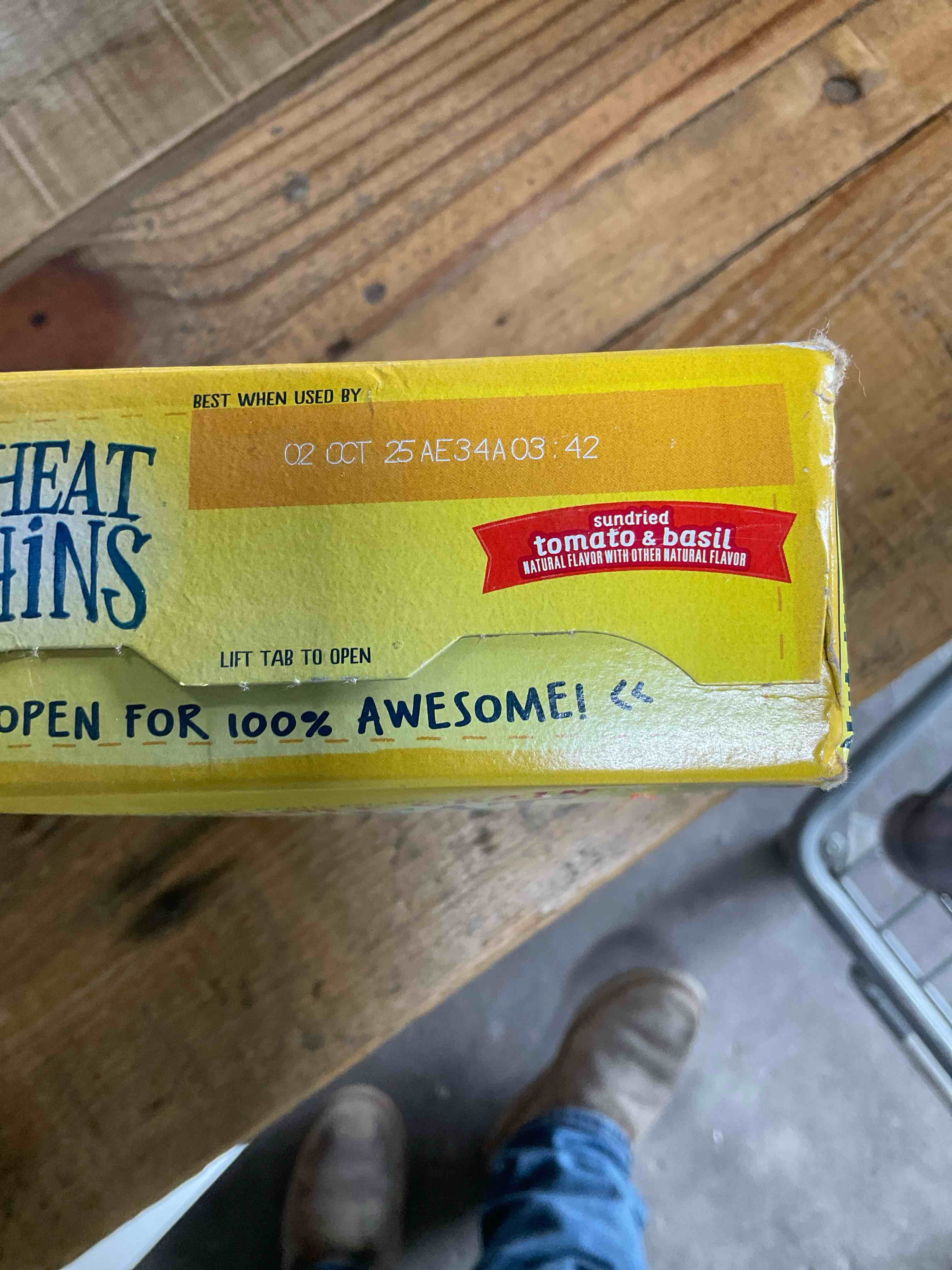 Condition photo showing New/Like New for Wheat Thins BIG Snacks, Whole Grain Wheat Crackers, Snack Crackers, 8 oz Tomato Basil