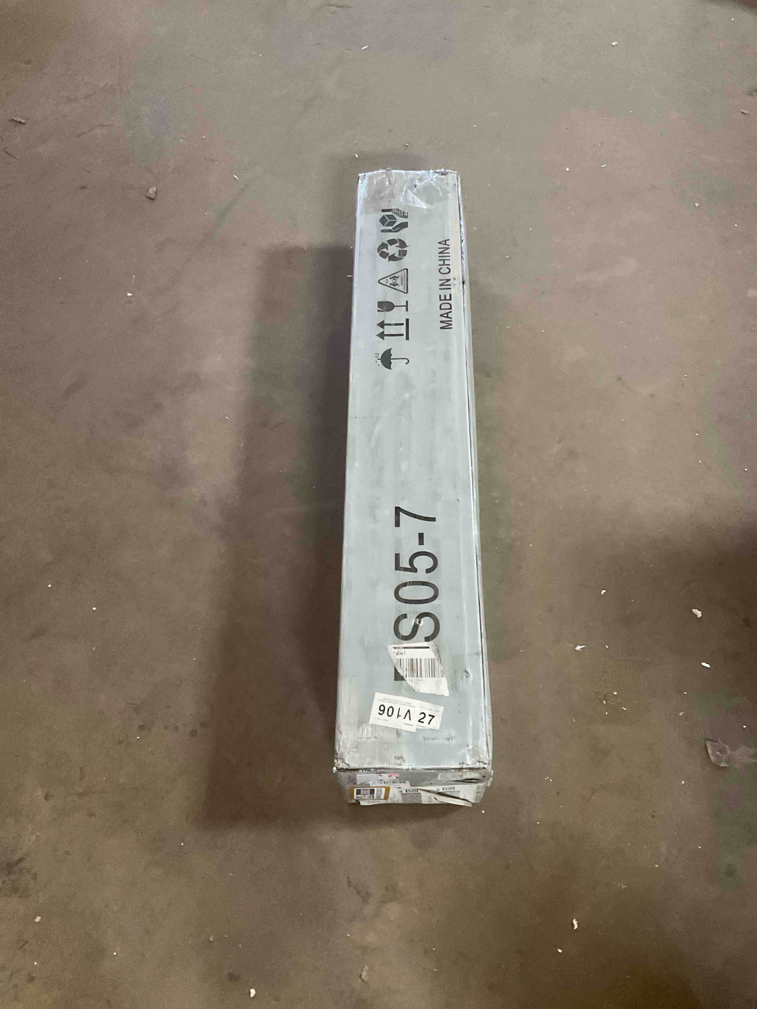 Condition photo showing Good Condition for FULL/QUEEN SIZE METAL BOXSPRING