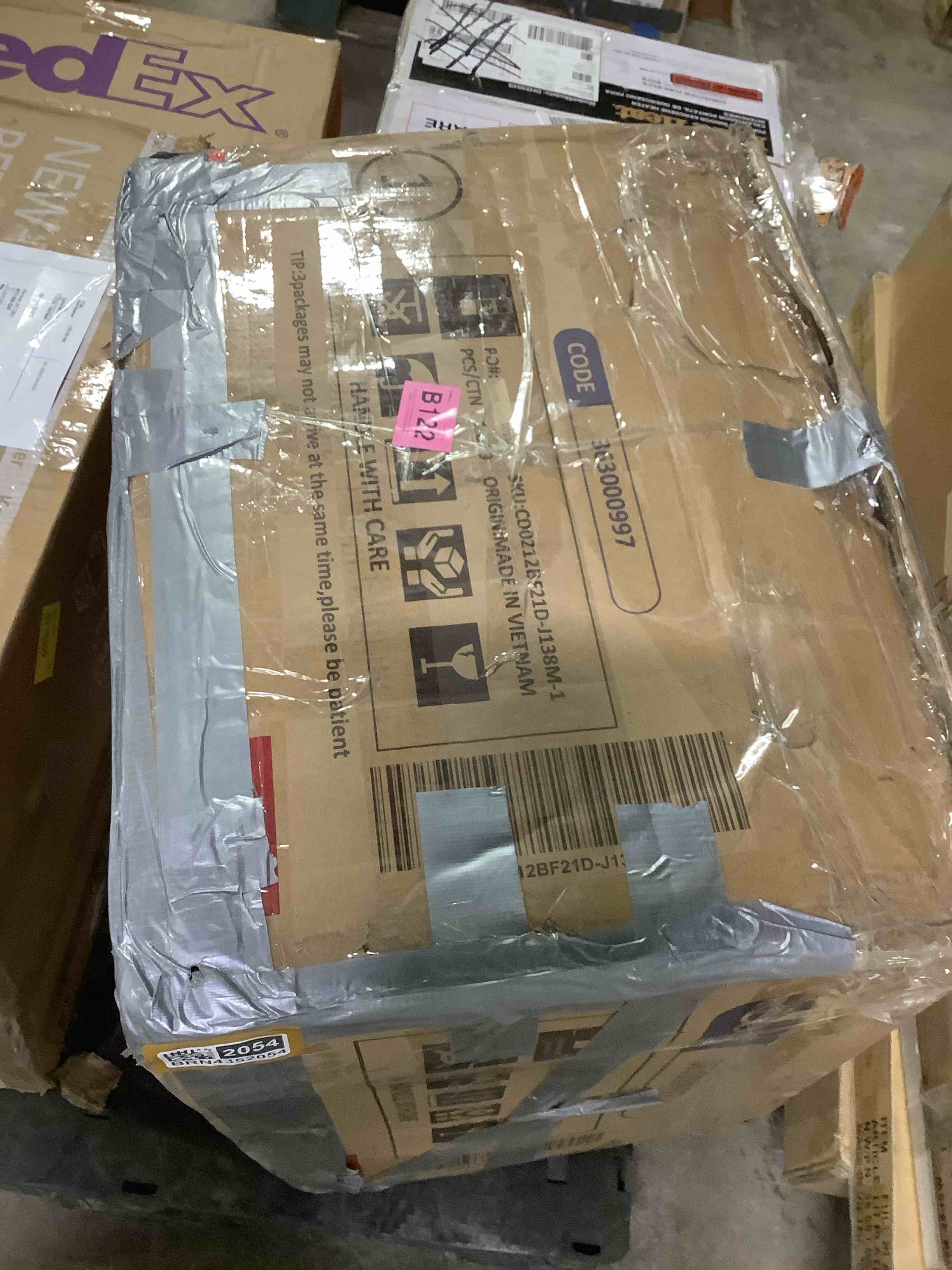 Condition photo showing Good Condition for Faux Air Leather Recliner Chair Of Box2