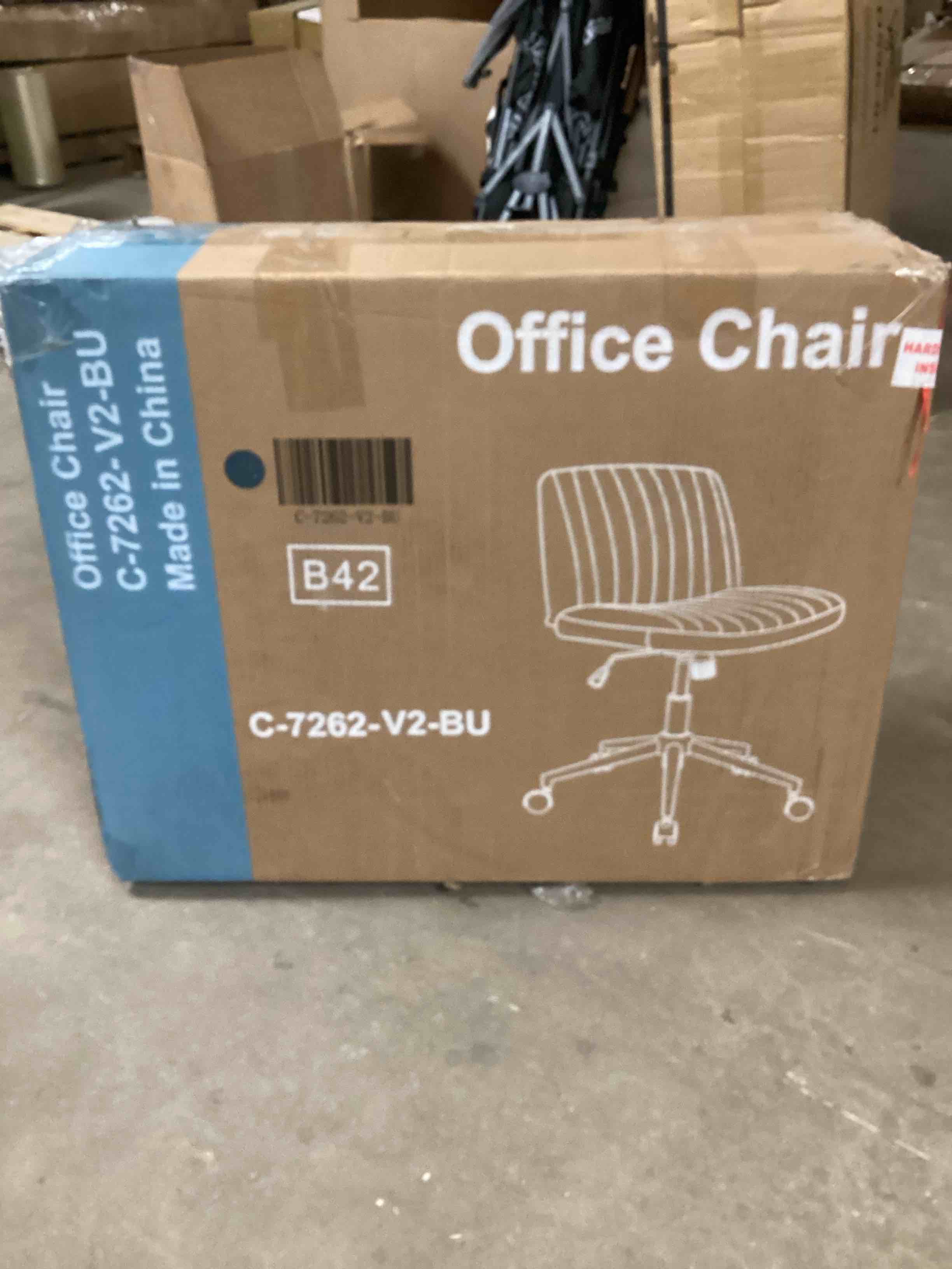 Condition photo showing Good Condition for Office chair, model number C – 7262 – V2 – BU