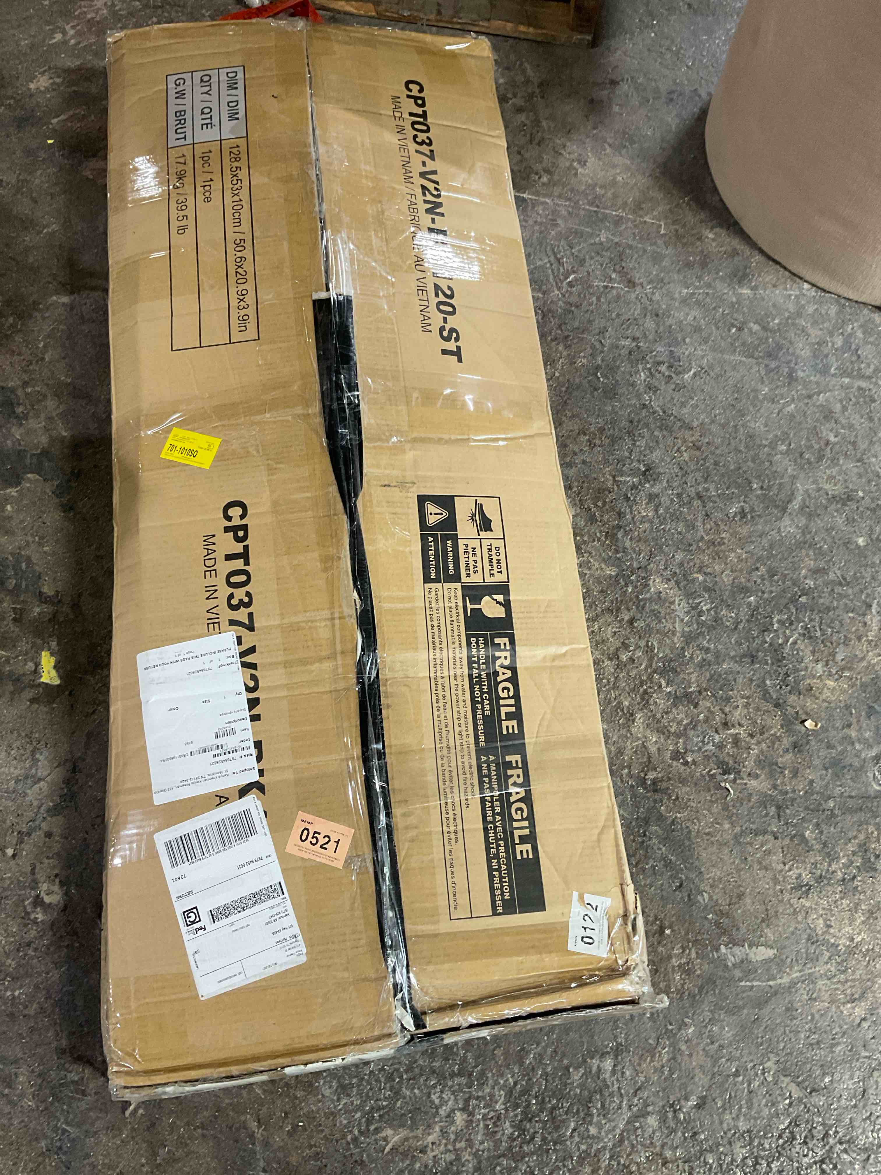 Condition photo showing Good Condition for Cushioned Black Bench