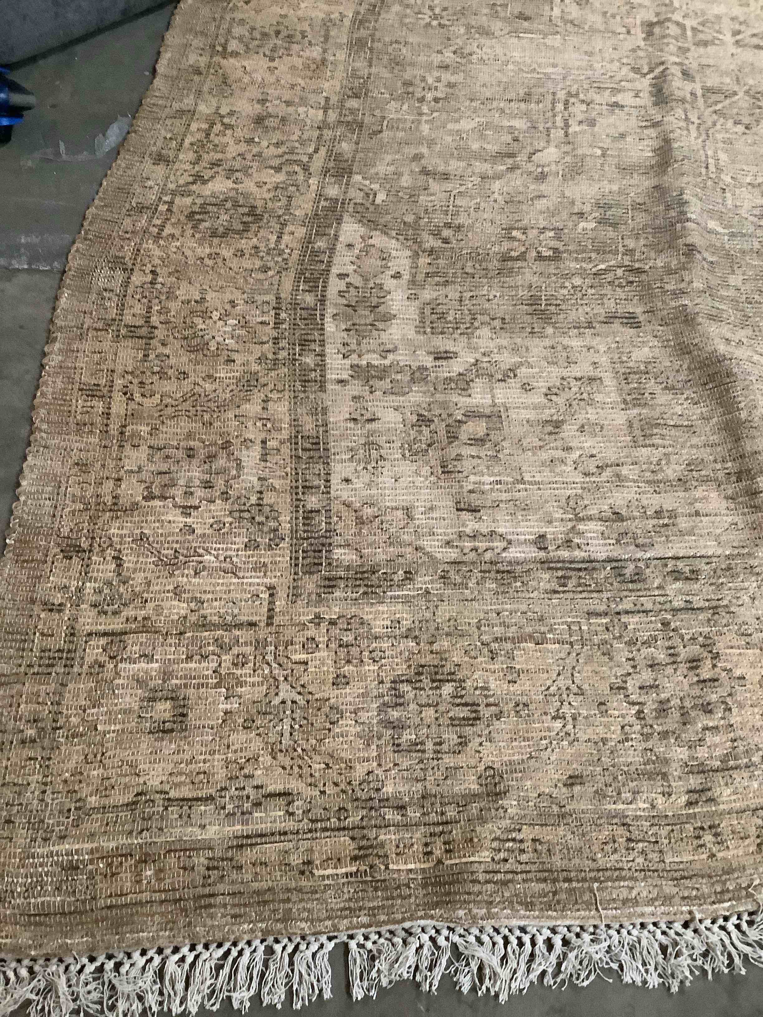 Condition photo showing Good Condition for Natural PatternsLight/Brown/Tan Colors Rug (14’6”*12’10”)