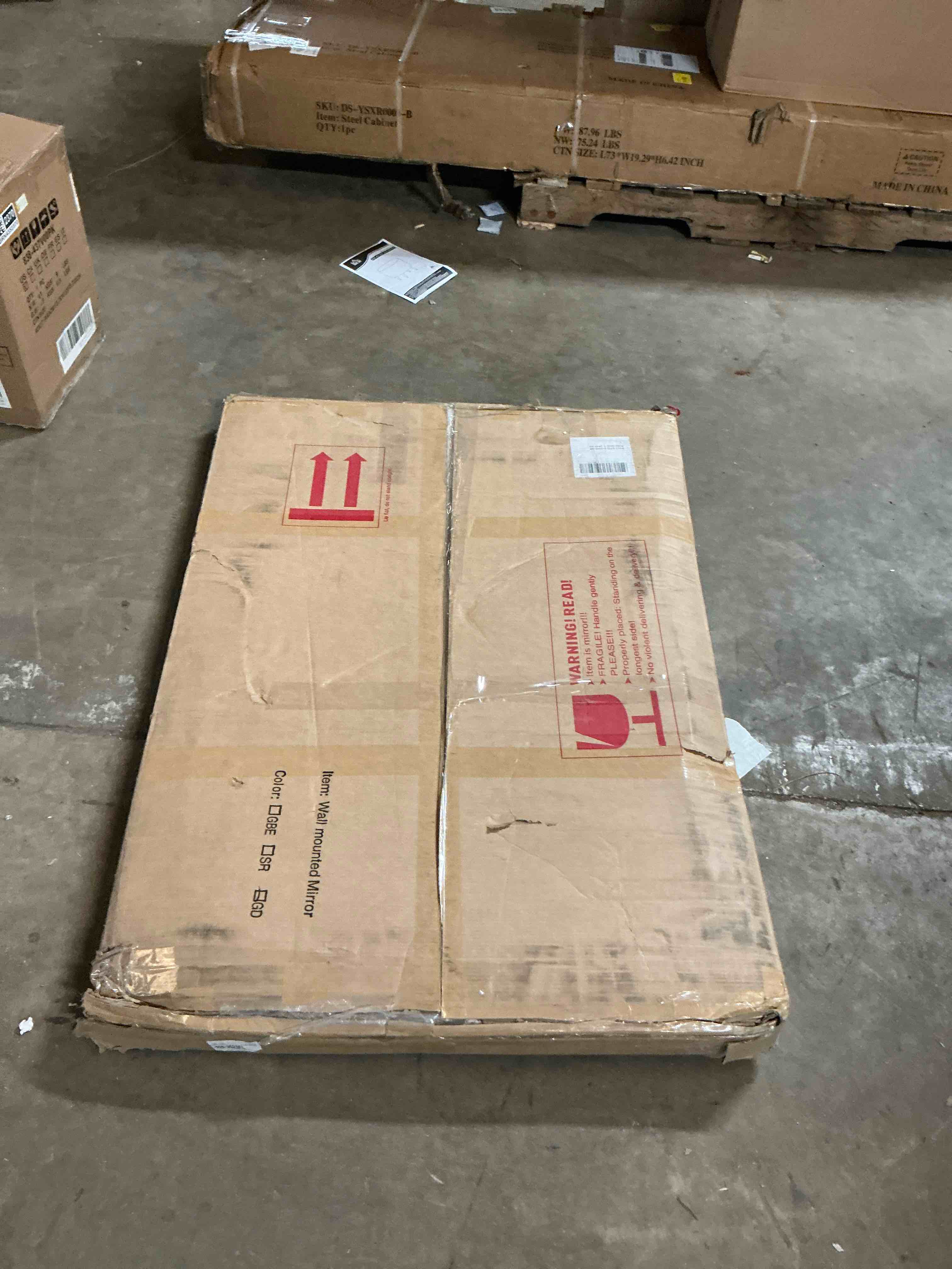 Condition photo showing Good Condition for Wall Mounted Mirror Frame Gold PU02-GXZJ-S-2840-GD