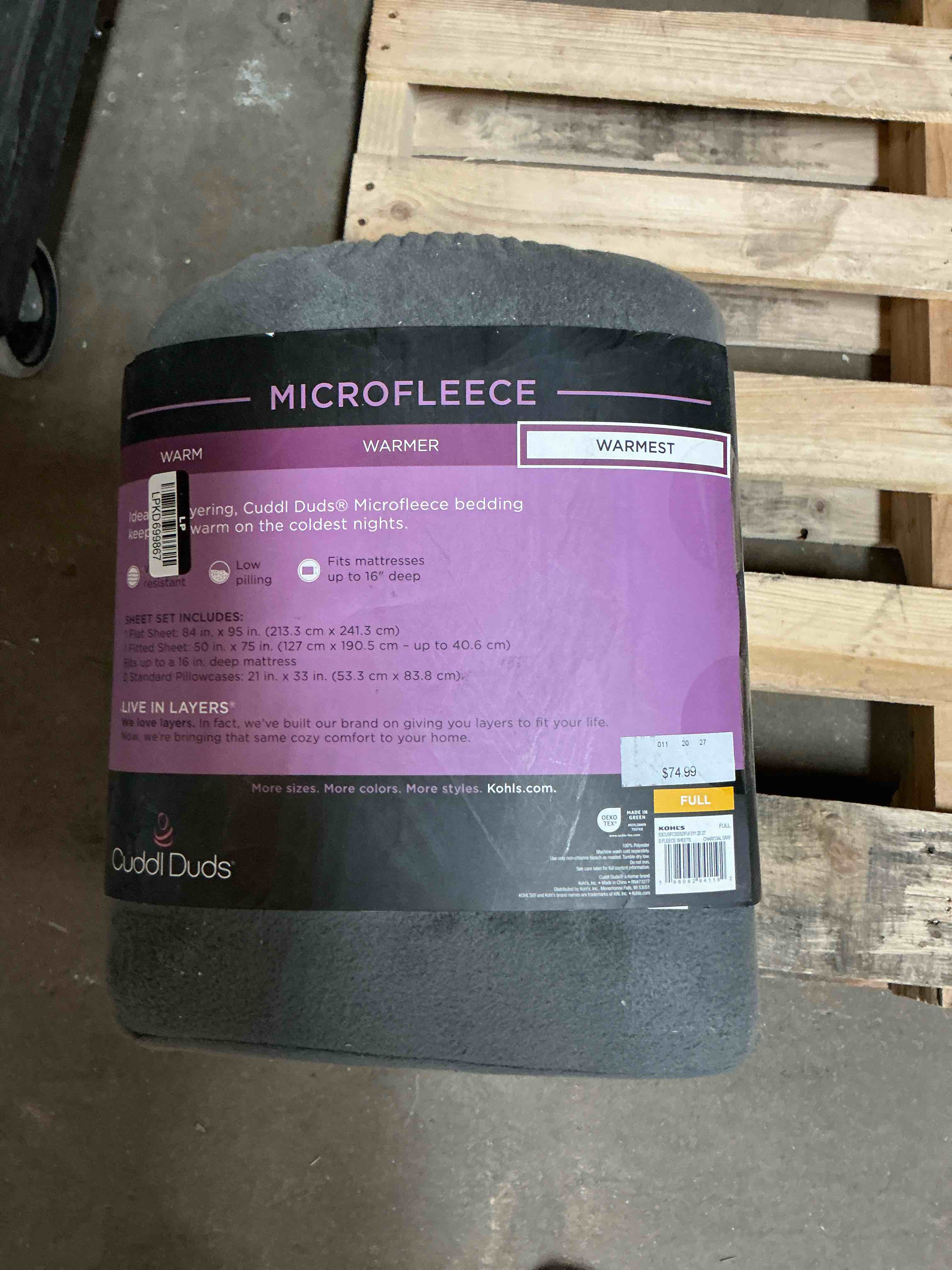 Condition photo showing Good Condition for Cuddl Duds® Fleece Sheet Set with Pillowcases, Grey Gray