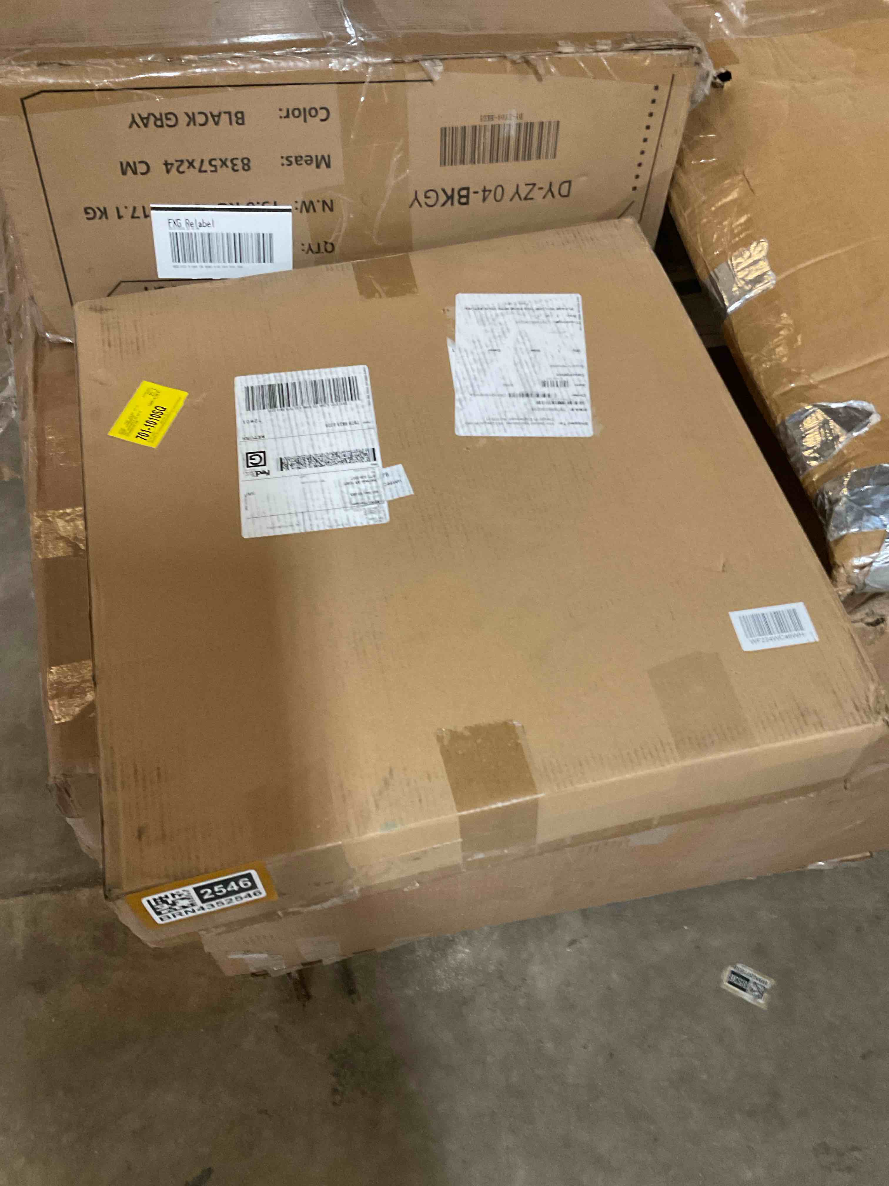 Condition photo showing Good Condition for Maitre 18.03" Wall Clock