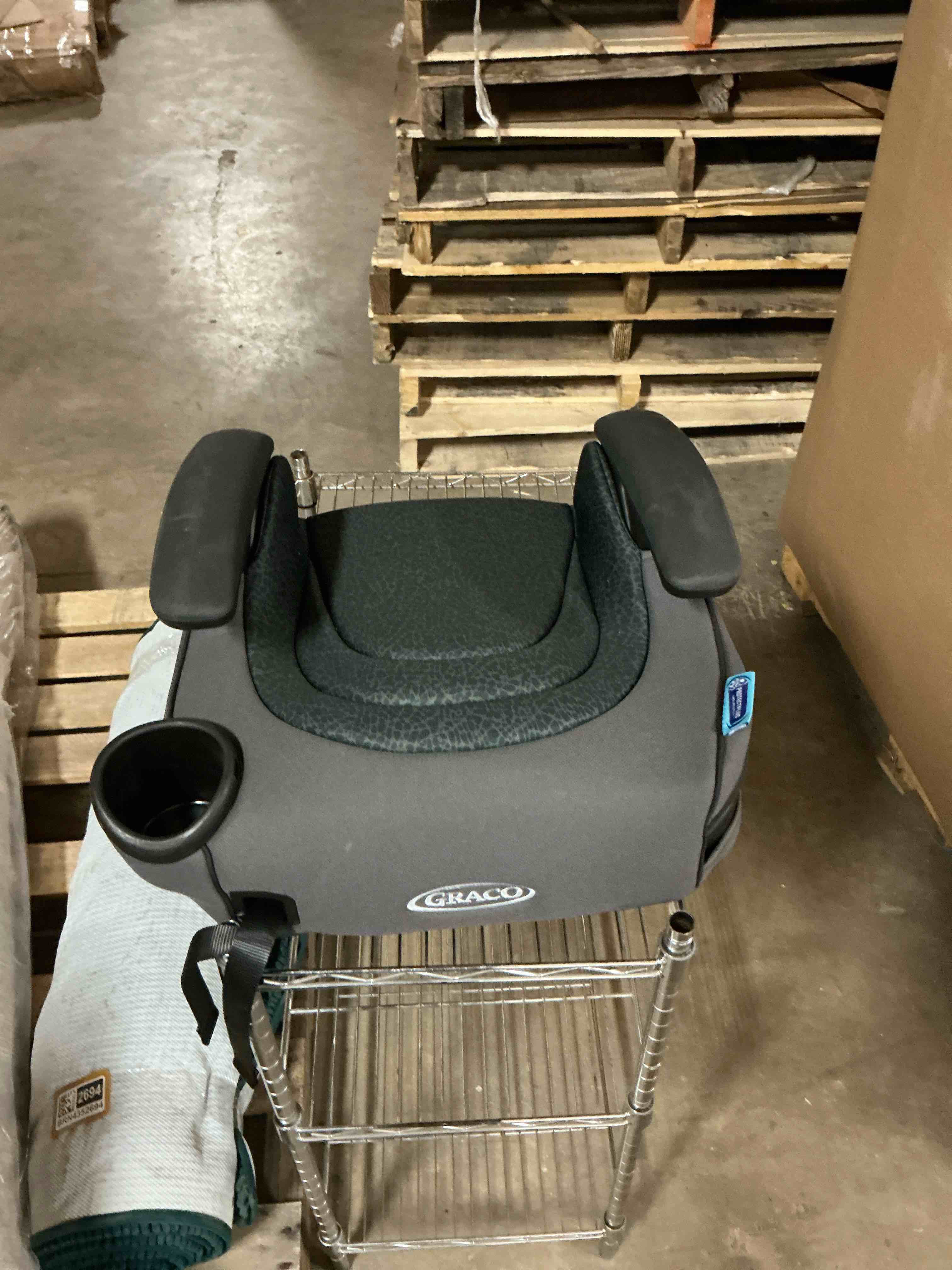 Condition photo showing Good Condition for Graco Booster seat