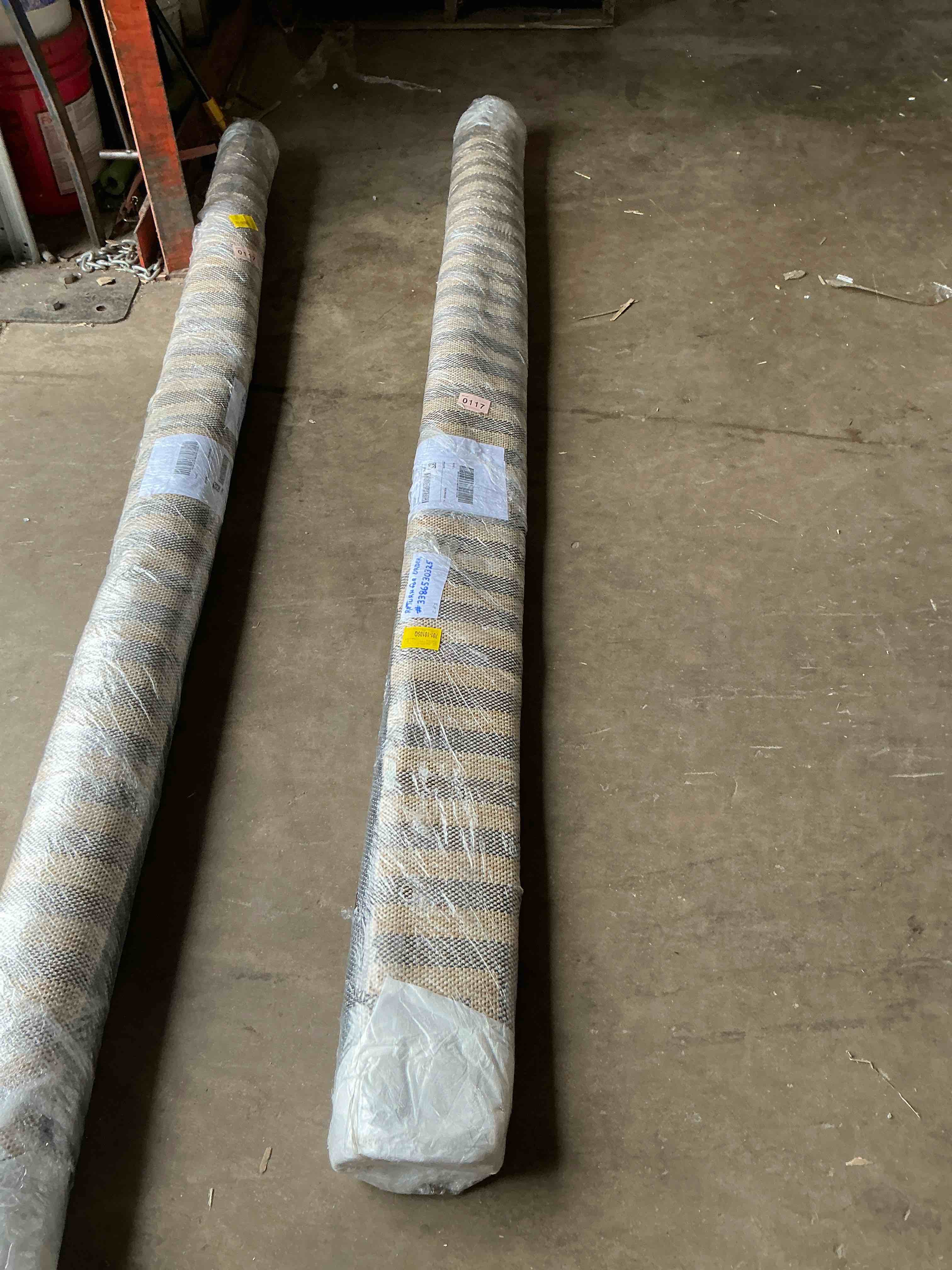 Condition photo showing Good Condition for Delshire Flatweave Black/Cream Rug