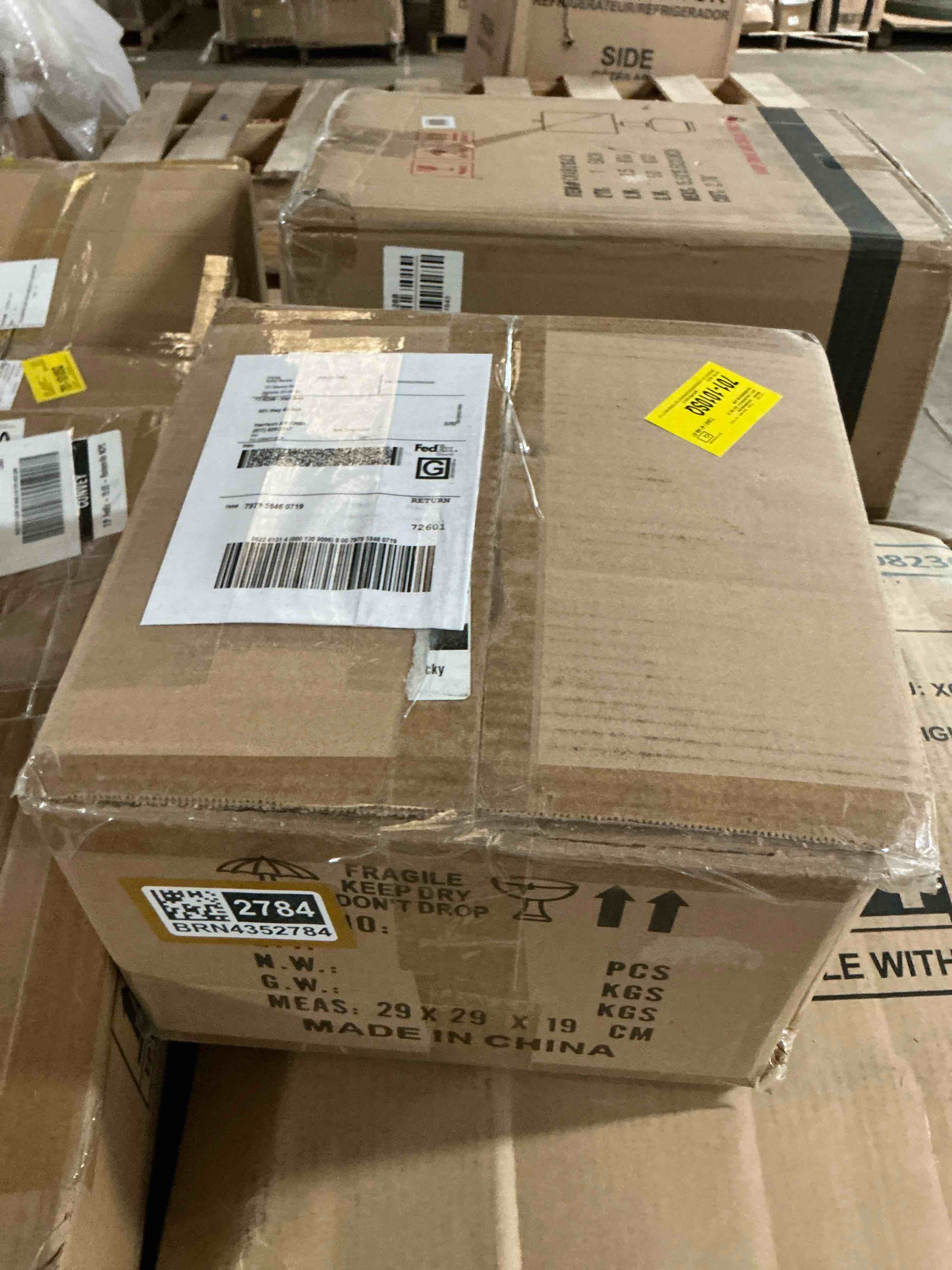 Condition photo showing Good Condition for Janyia 1 - Light 11.02" Unique/Statement Geometric LED Semi Flush Mount