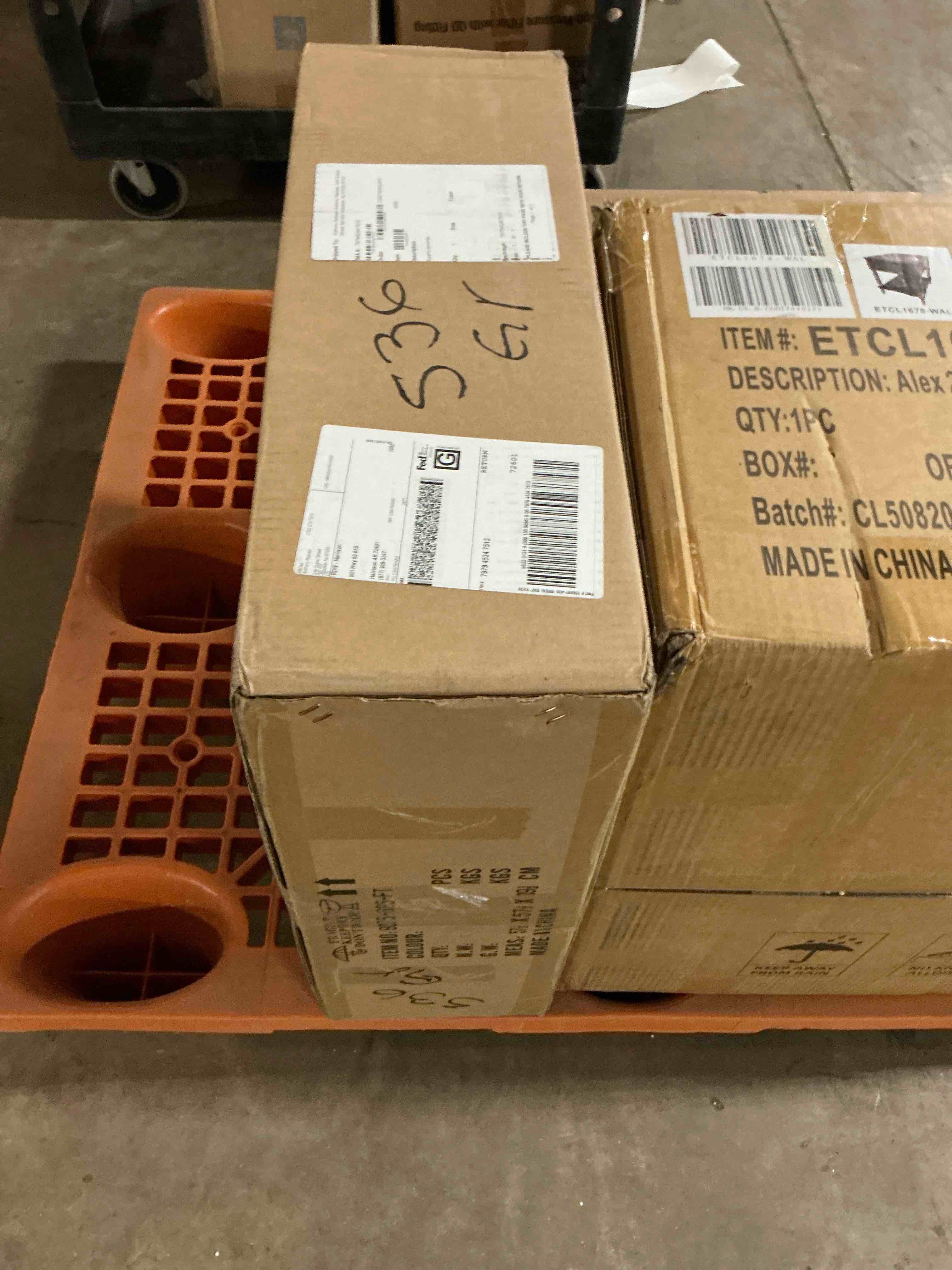 Condition photo showing Good Condition for Anela Drum Chandelier
