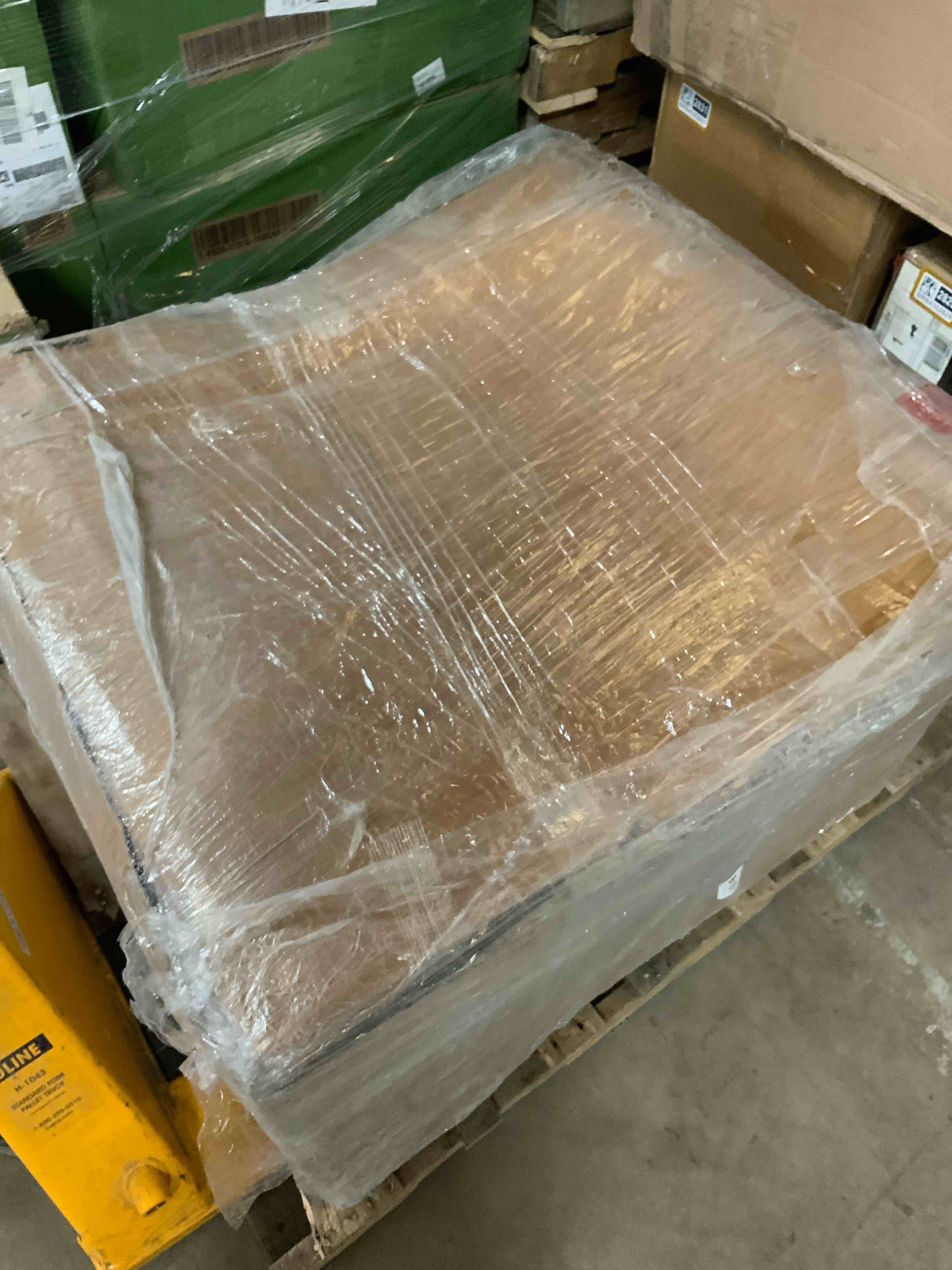 Condition photo showing Good Condition for Chemika 40.9\u0027\u0027 W Classic Super Soft Padding And Oversize Manual Recliner With Rivets