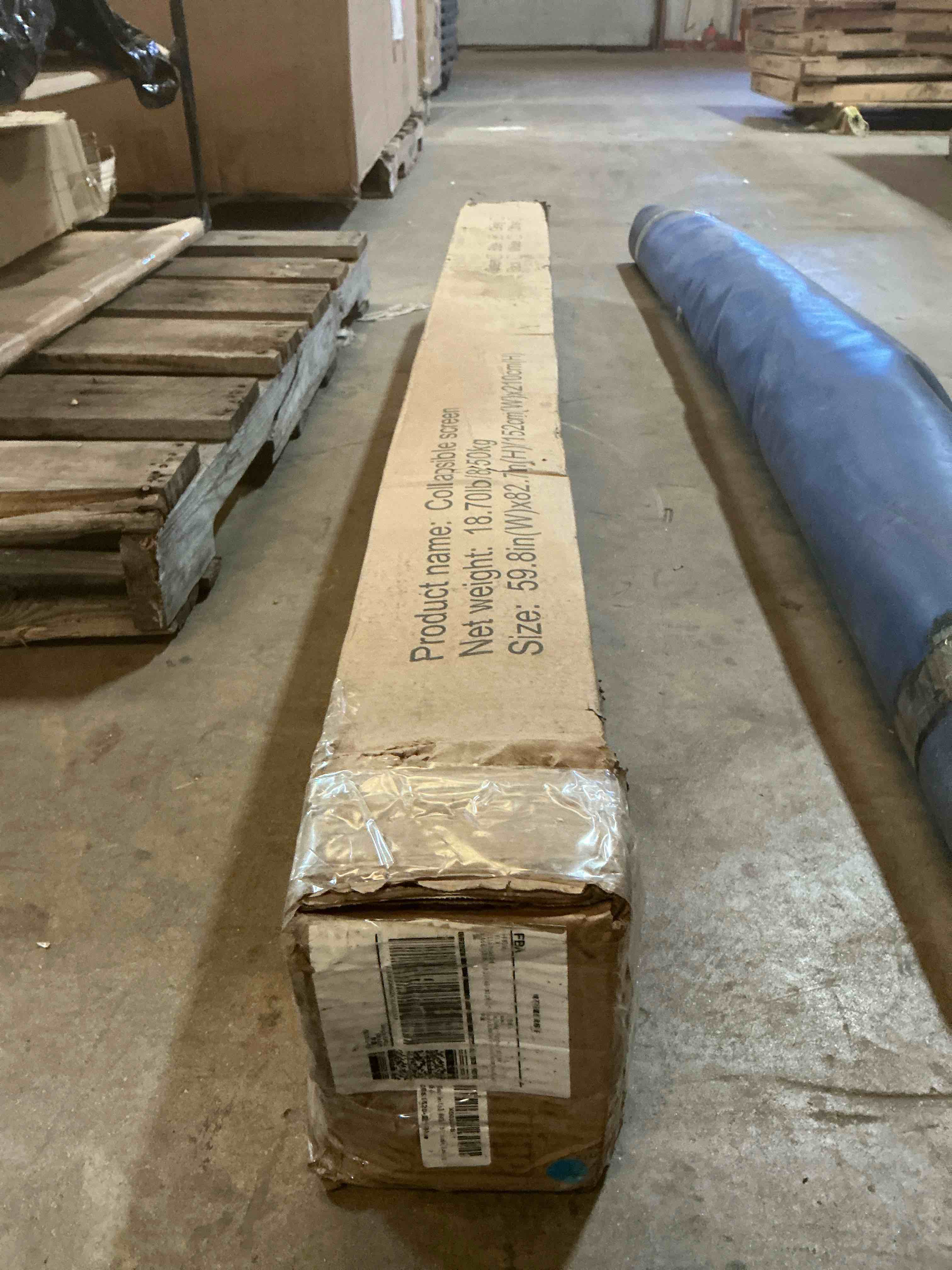 Condition photo showing Good Condition for Raubay Collapsible Screen Series