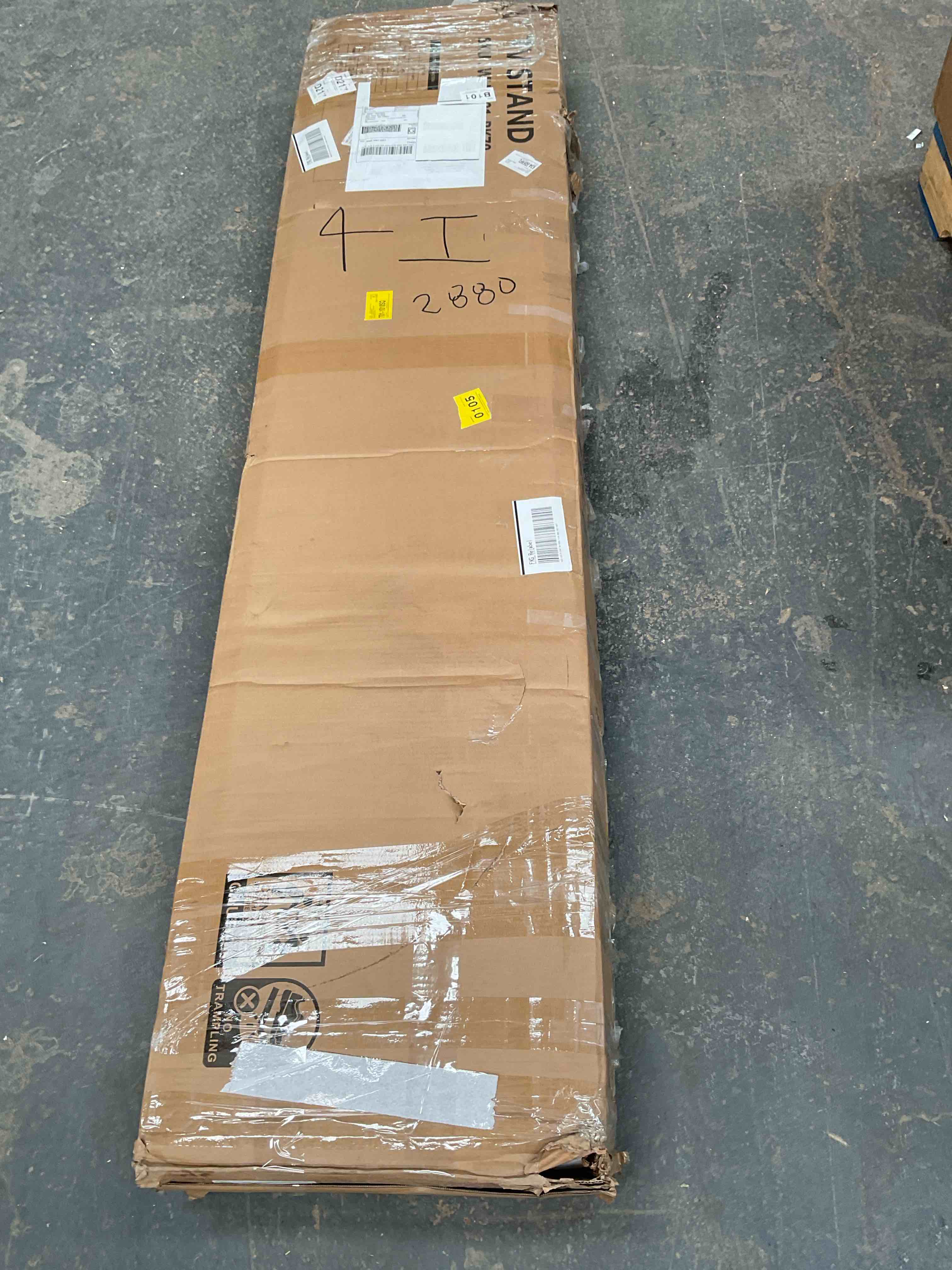 Condition photo showing Good Condition for tv stand black 