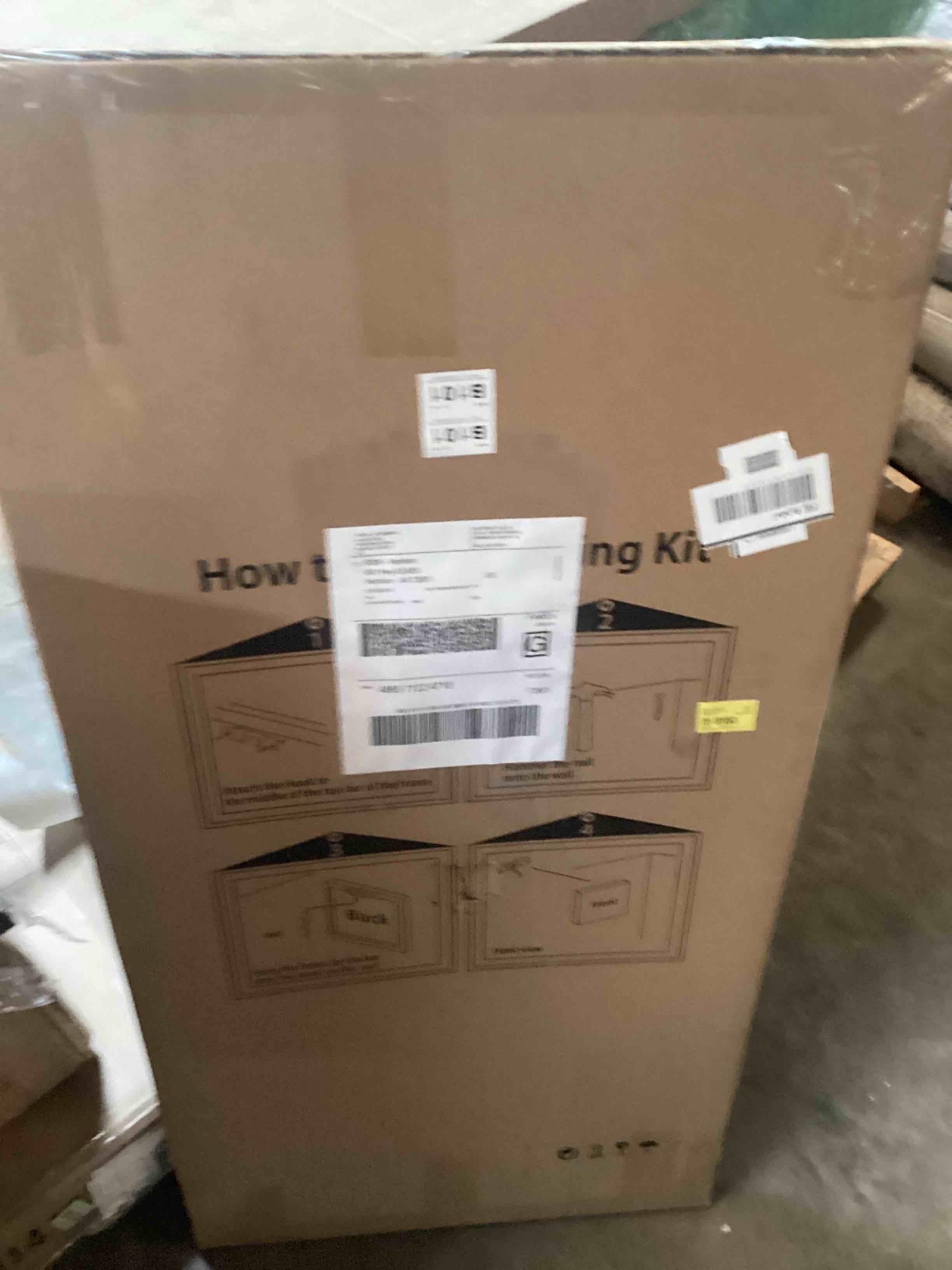 https://s3.amazonaws.com/lotting-images-prod/RustDustWanderlust/BRN4354000_1776790556632.jpeg
