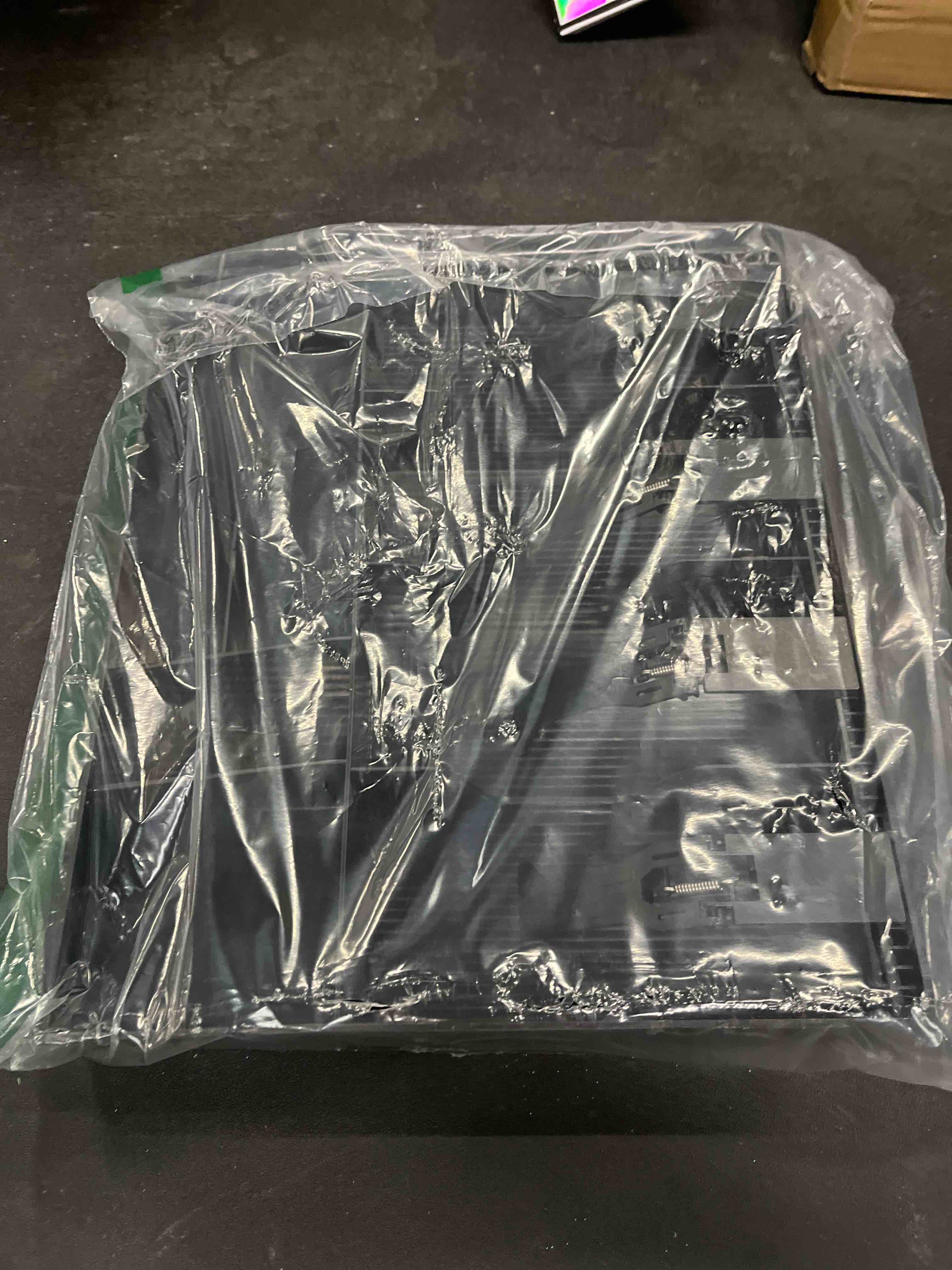 https://s3.amazonaws.com/lotting-images-prod/RustDustWanderlust/BRN4360260_1774881411535.jpeg