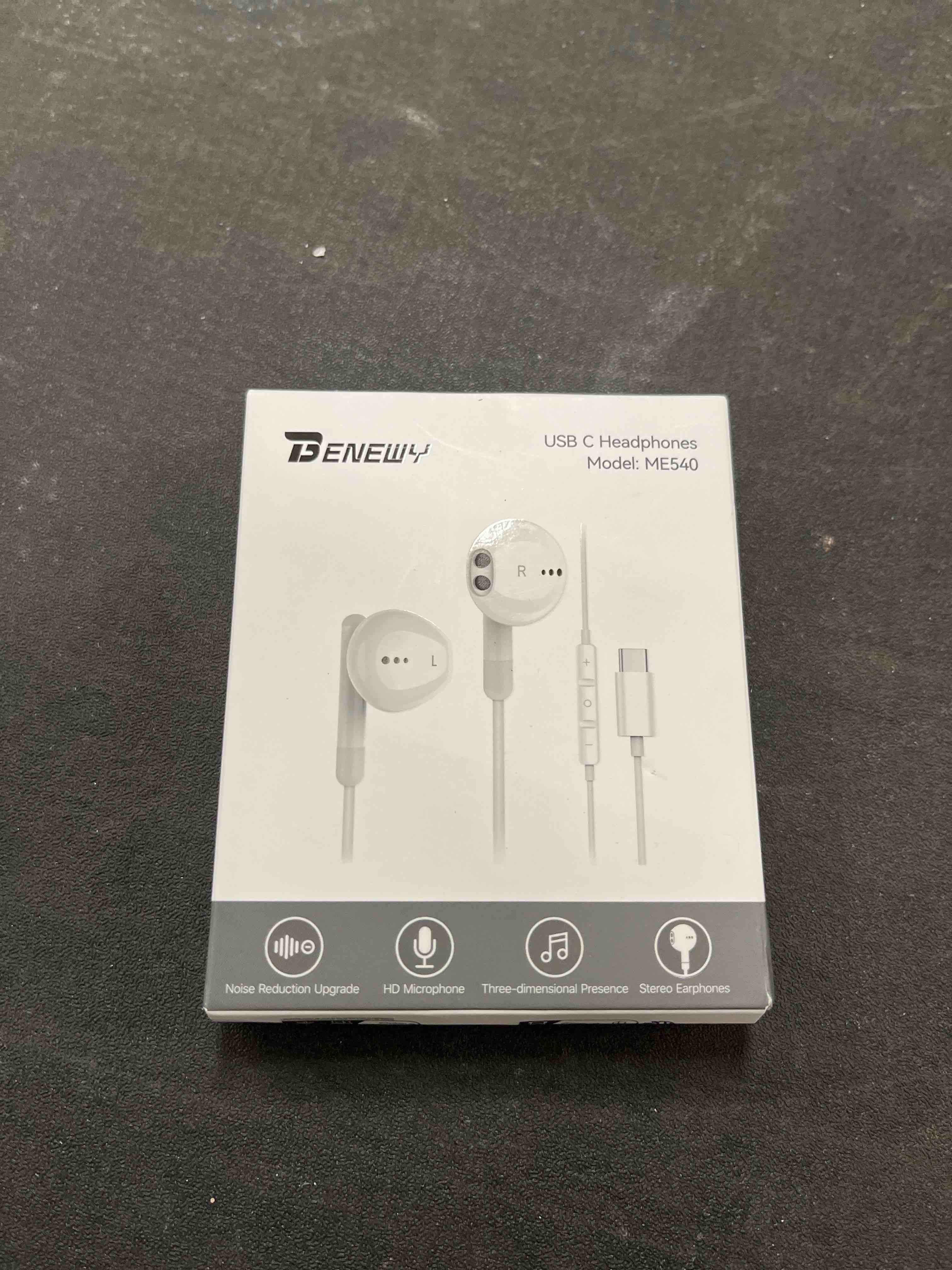 Condition photo showing Good Condition for usb c headphones for iphone 17 16 15 pro max plus ipad pro usb c earphones with microphone volume control usb c wired earbuds usb type c earphone for google pixel 8 samsung s25 s24 s23 s22 s21 s20 a55