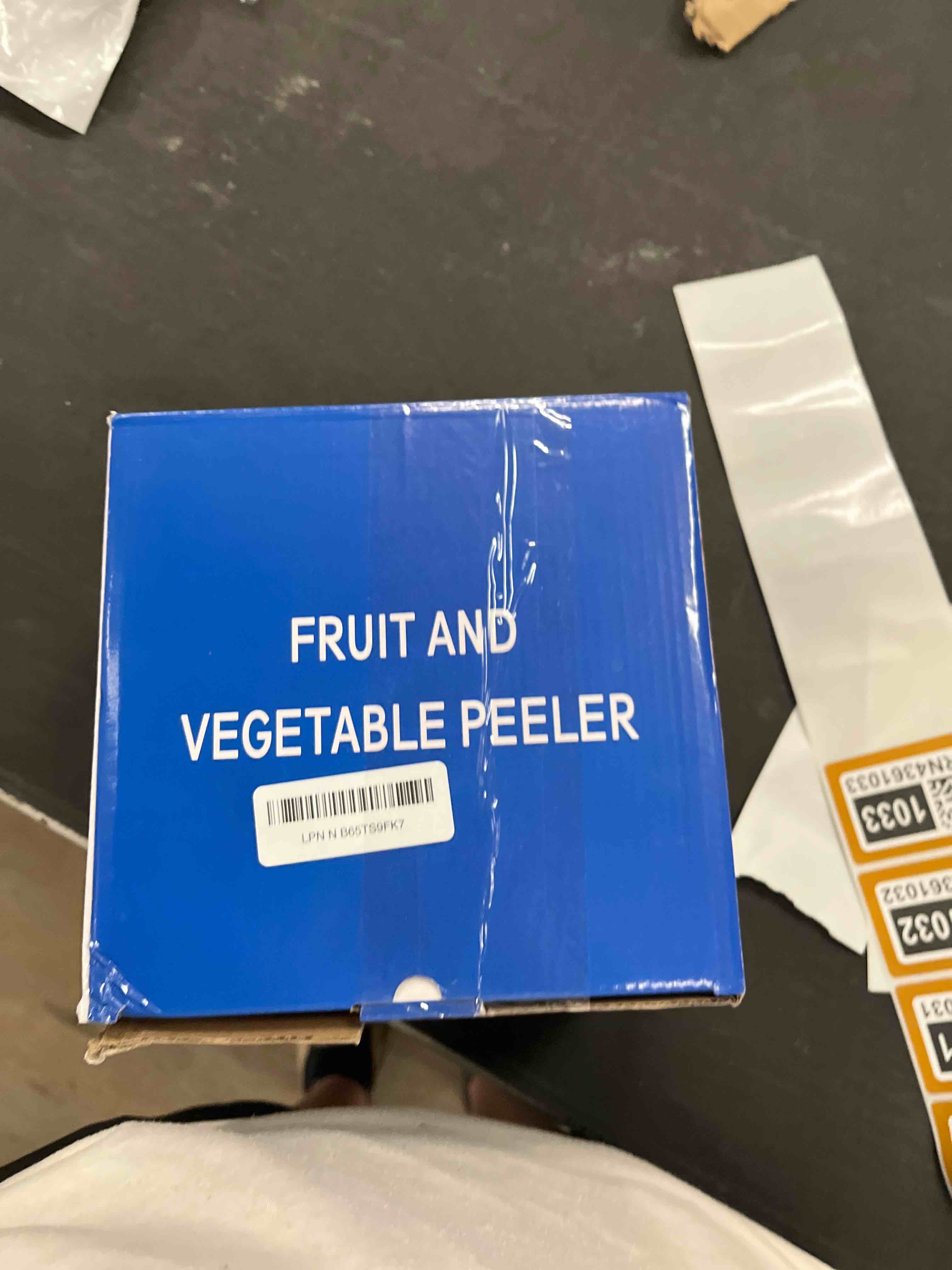 Condition photo showing Good Condition for featwell electric grape peeling machine, automatic vegetable peeler for grape cherry & garlic tomato, 20-second fast peeling, rechargeable & easy wash, for home and commercial kitchens