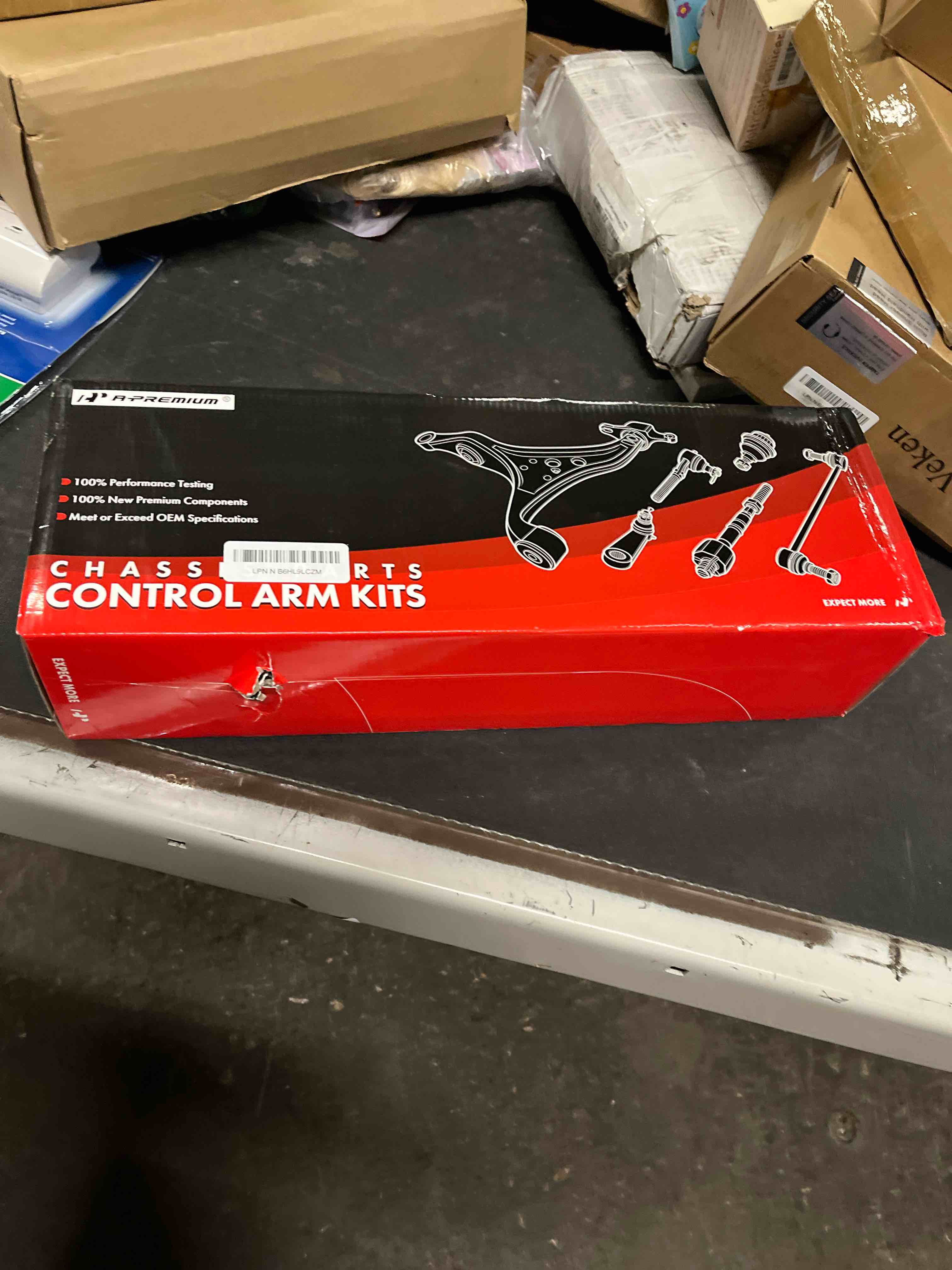 Condition photo showing Good Condition for roneeson 4pcs front lower left right side suspension control arm with ball joint assembly for tesla 