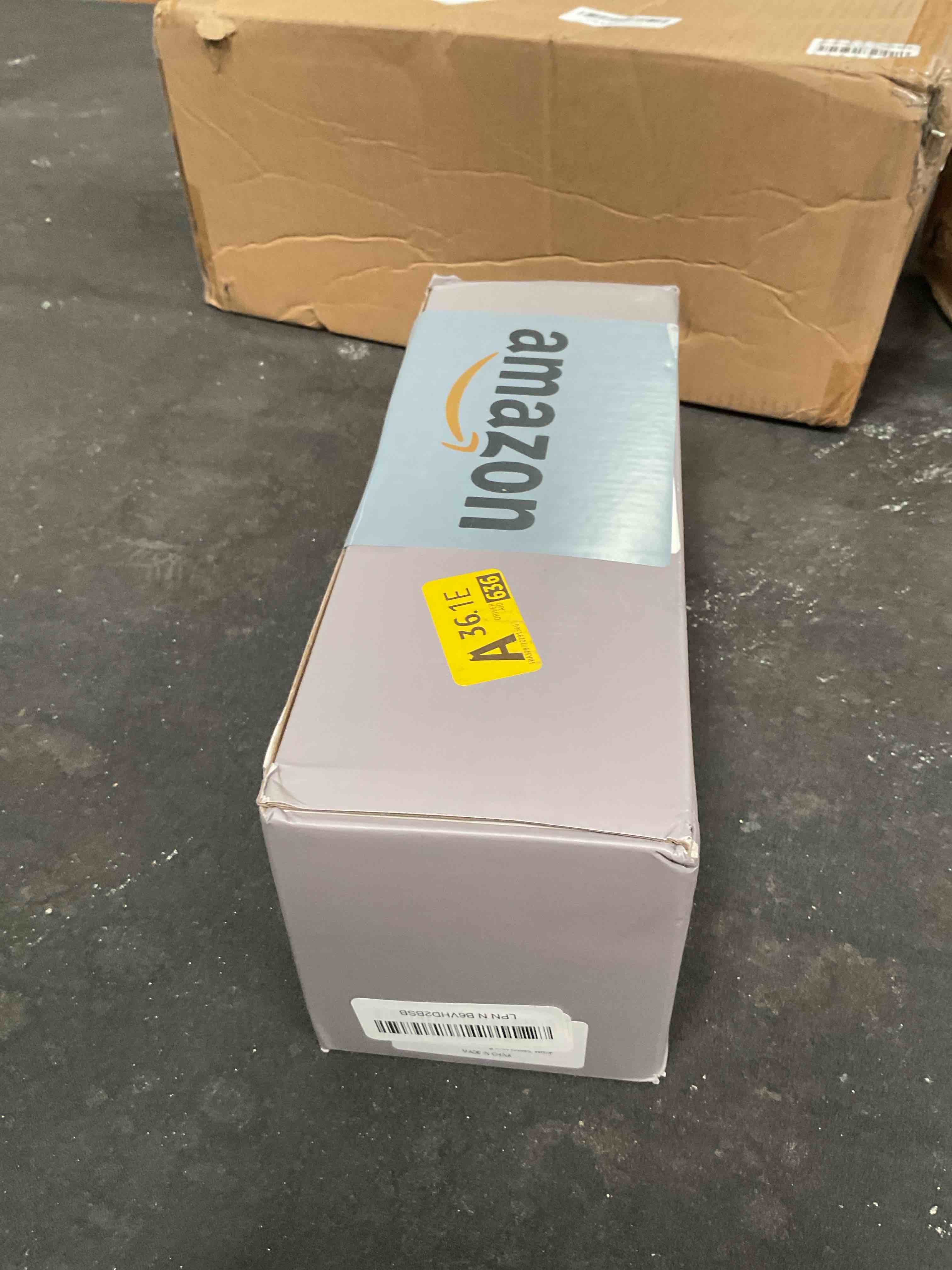 https://s3.amazonaws.com/lotting-images-prod/RustDustWanderlust/BRN4362949_1775592501878.jpeg