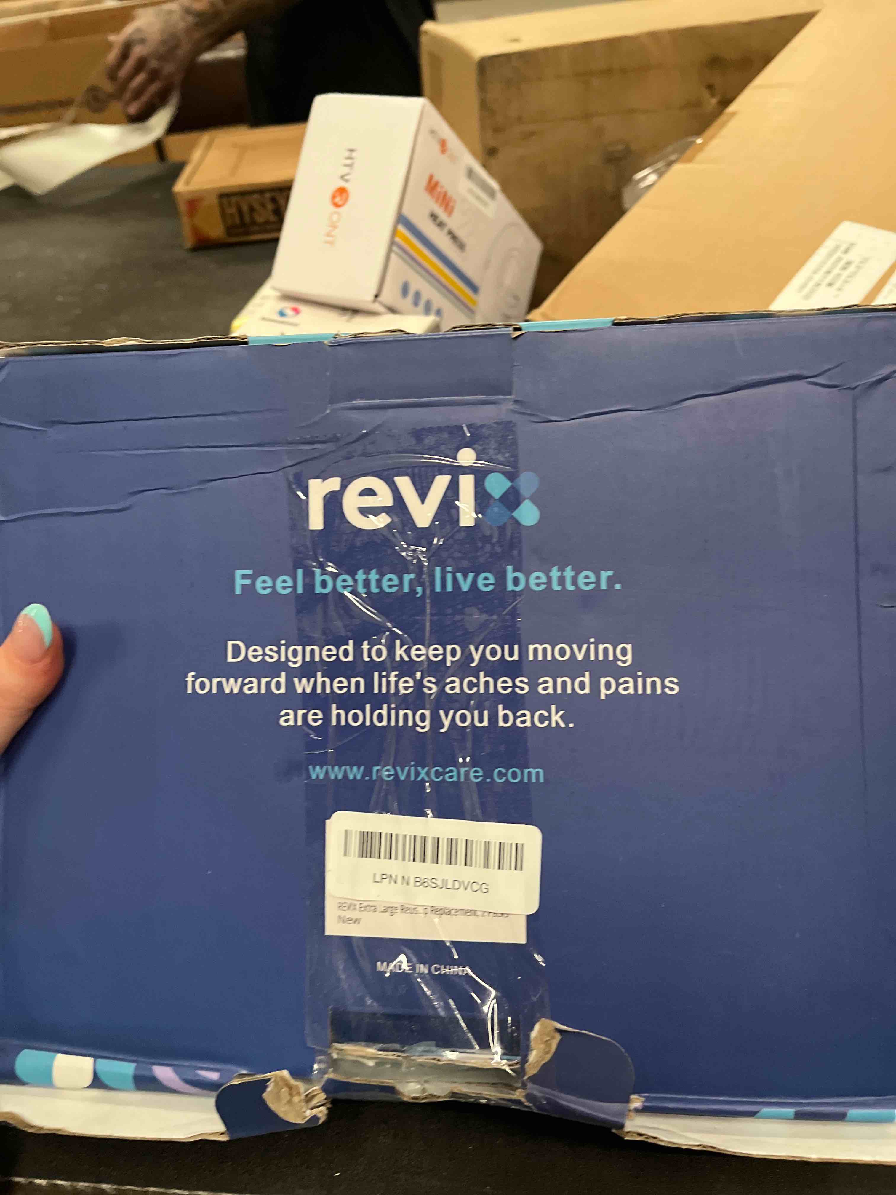 Condition photo showing Good Condition for revix extra large reusable ice packs for hip replacement, gel cold packs for flexor discomfort relief, surgery recovery supplies, set of 2 black&blue-pack 2 2.0