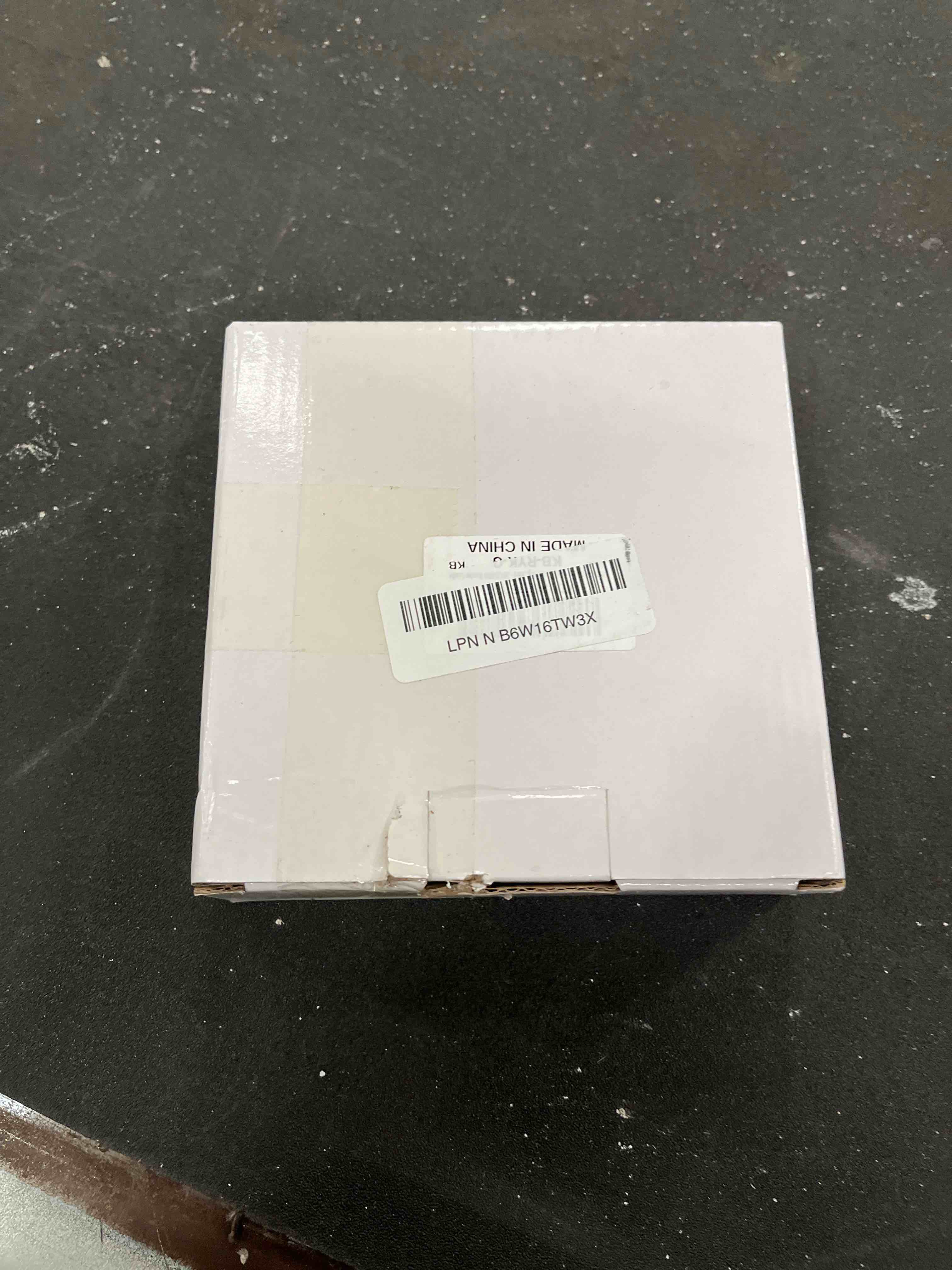 Condition photo showing Good Condition for 204358001 edge guide assembly compatible with ryobi p601 and p206 18v one+ trim routers, fits pcl424b pcl424 r2401 trim routers - 204358001 router guide