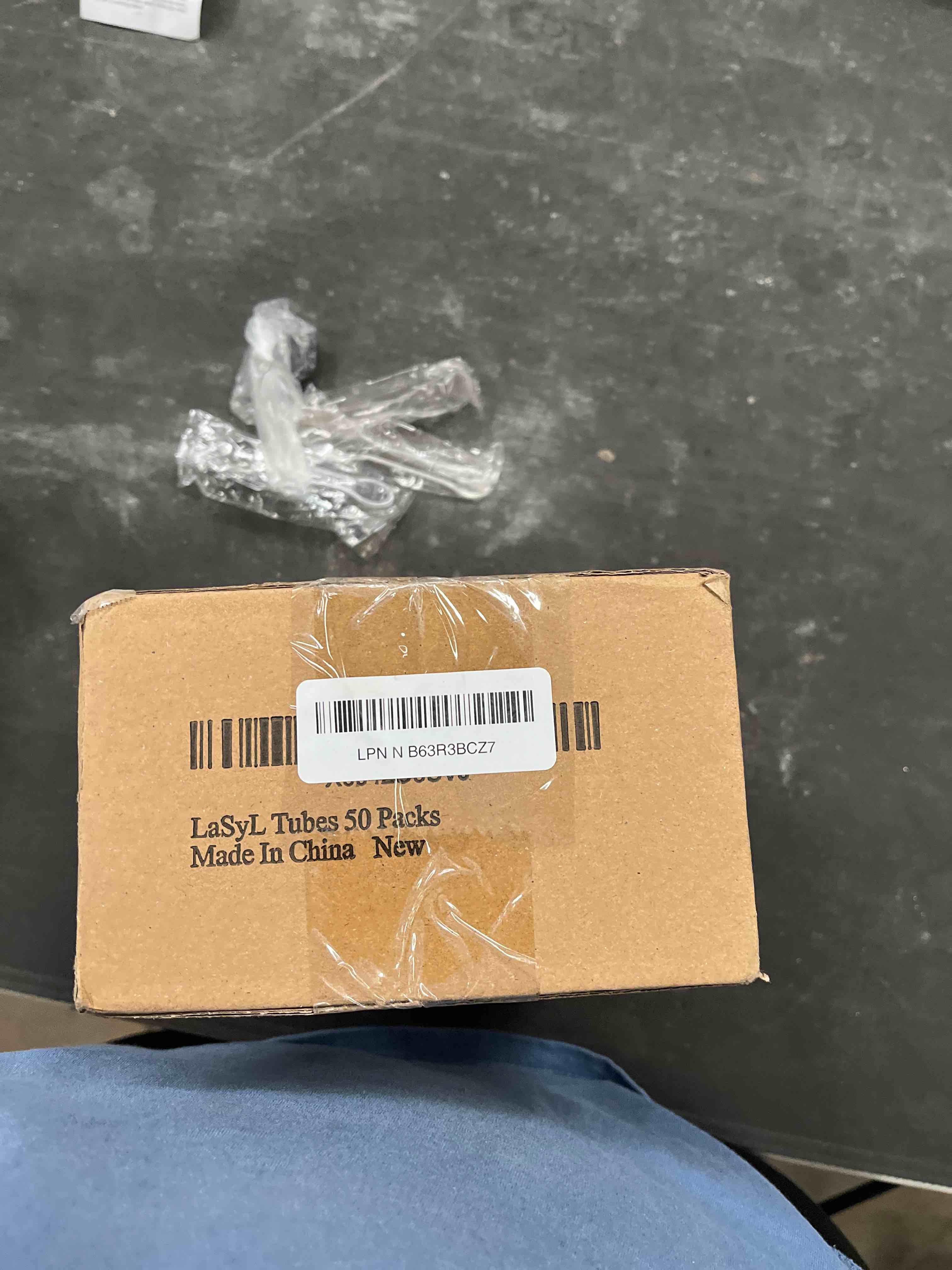 https://s3.amazonaws.com/lotting-images-prod/RustDustWanderlust/BRN4363640_1775674002294.jpeg