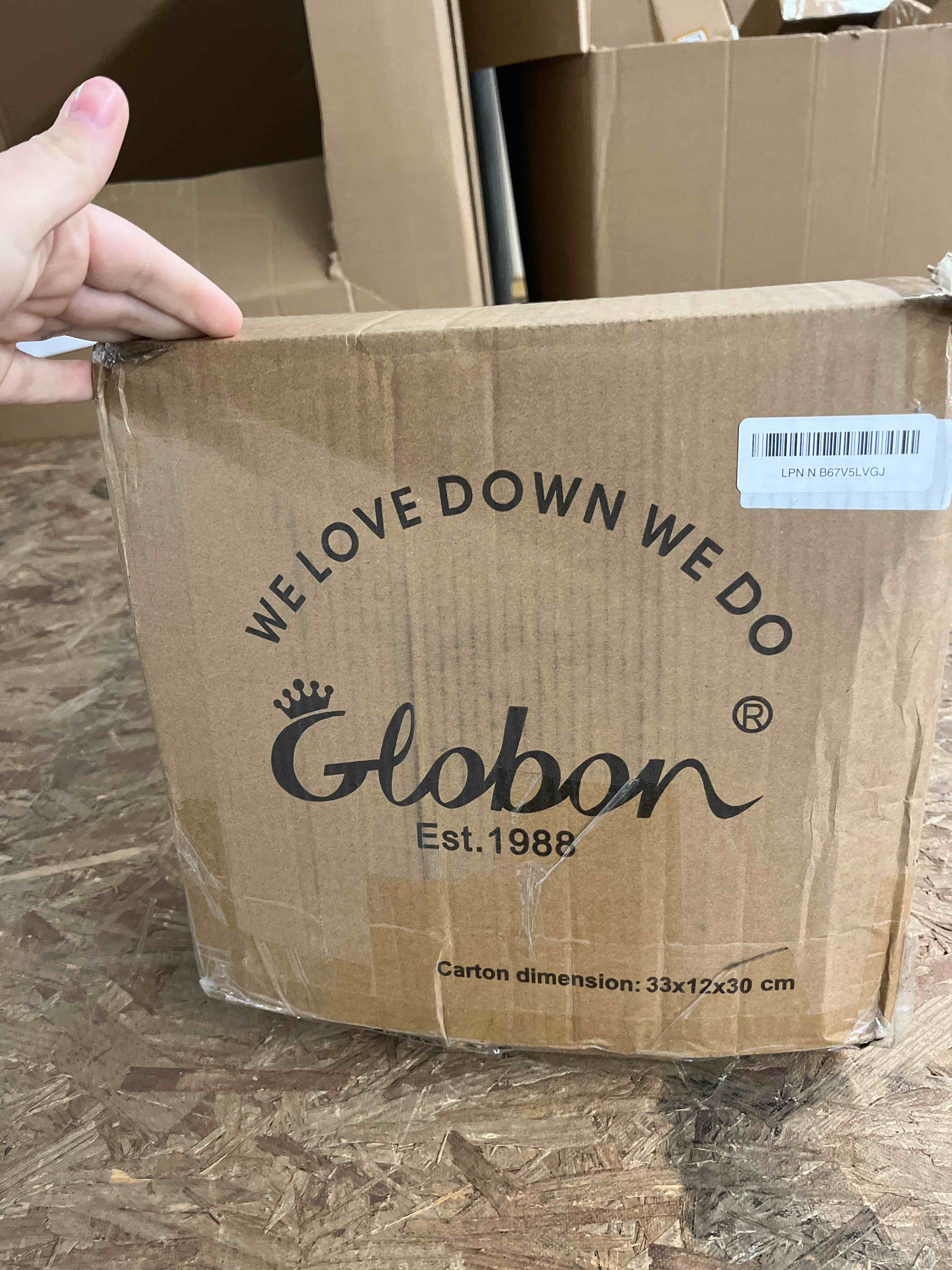 Condition photo showing Good Condition for globon summer down blanket king size, extra lightweight comforter/duvet insert for hot sleepers, noiseless & extra soft,12 ounce fill weight, grey grey-extra lightweight king106*90in