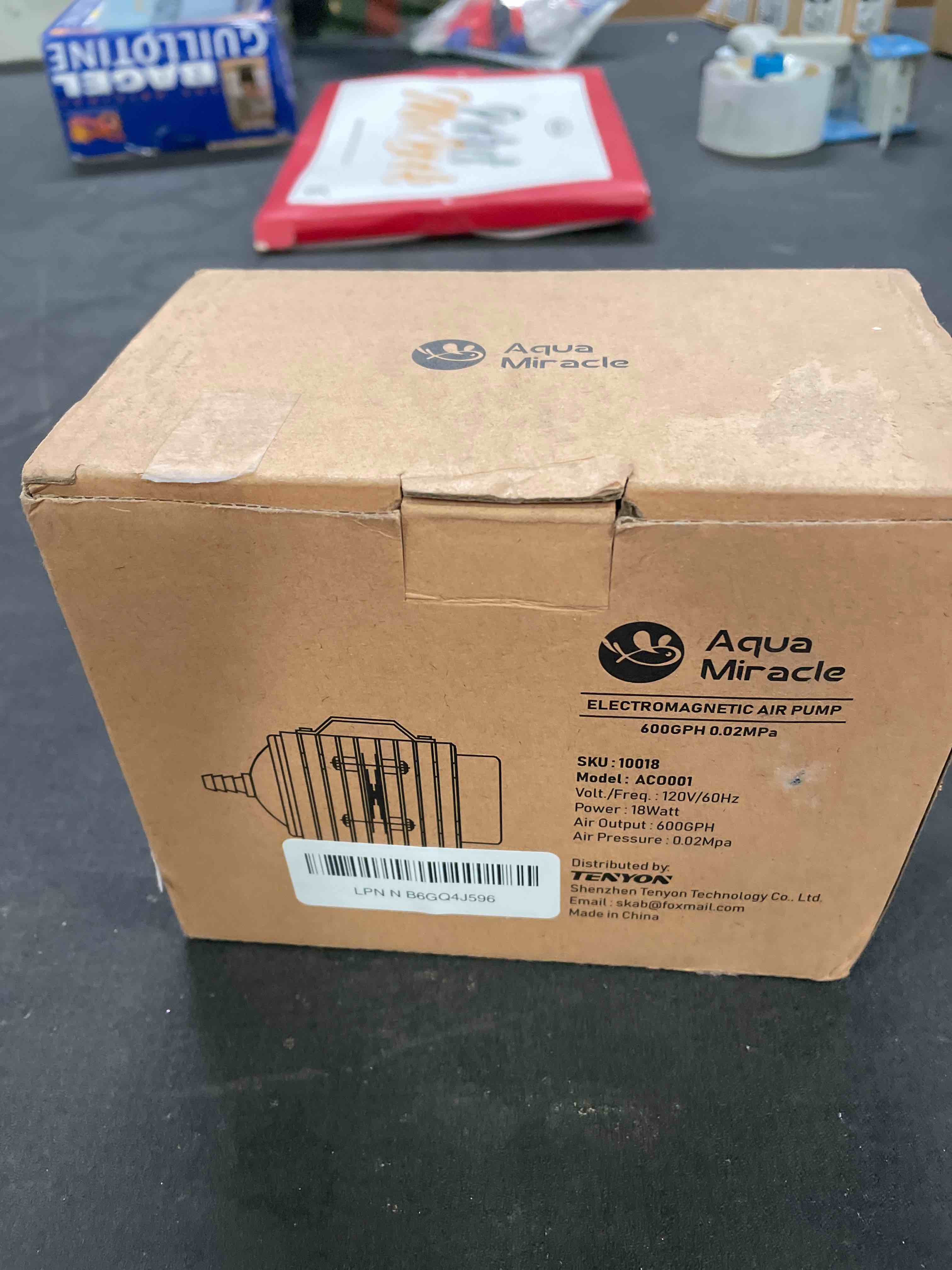 Condition photo showing Good Condition for aquamiracle aquarium air pump commercial air pump with aluminum housing, 600/1000/1200/1750gph fish tank bubbler pond aerator for aquariums, ponds, hydroponics 18w-600gph