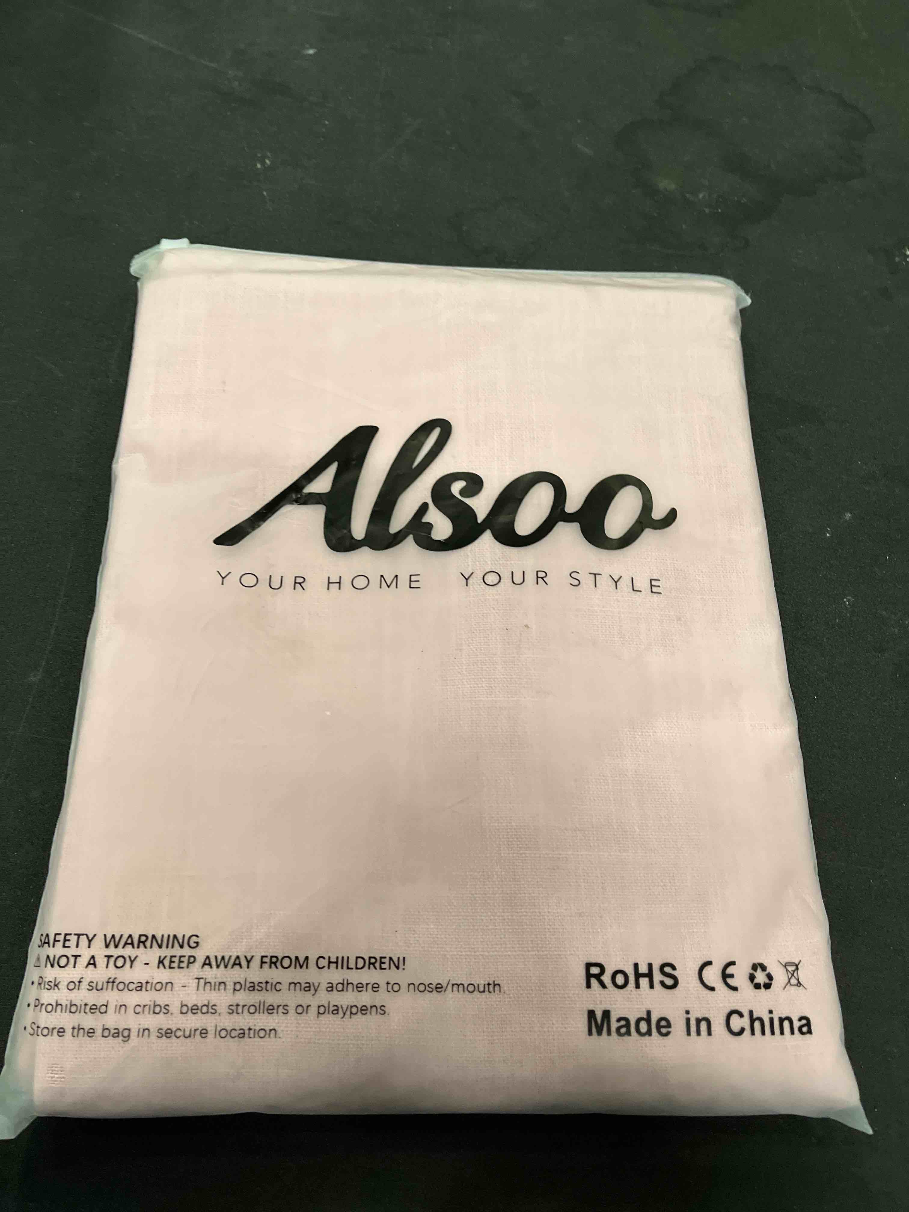 Condition photo showing Good Condition for alsoo valentines table cloth rectangle table heavy duty cotton linen tablecloth farmhouse boho waterproof wrinkle free tables cover with tassel for kitchen dining holiday party, pink, 55" x 75" pink 75" x 55" (rectangular)