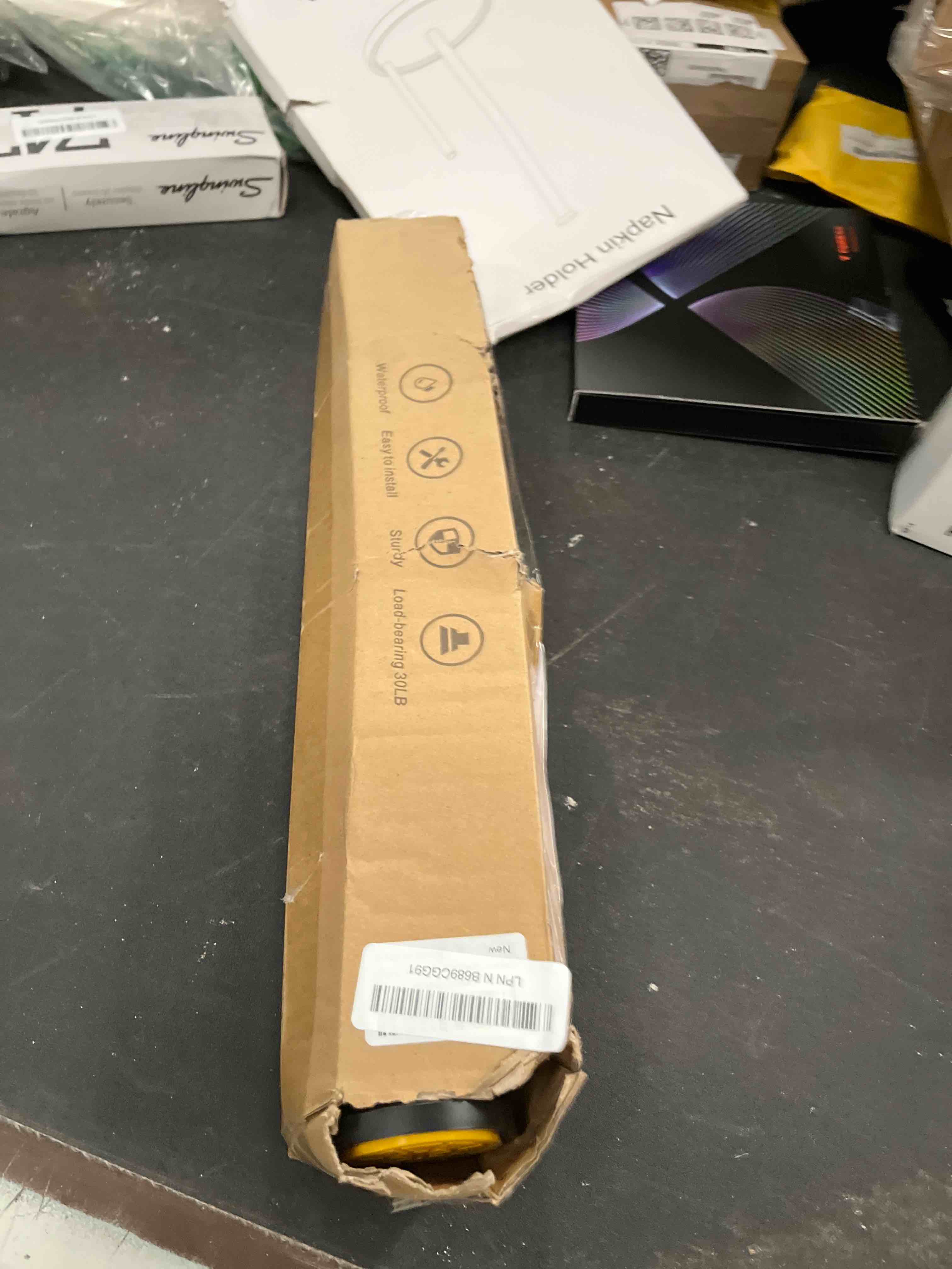 https://s3.amazonaws.com/lotting-images-prod/RustDustWanderlust/BRN4364864_1775750679163.jpeg