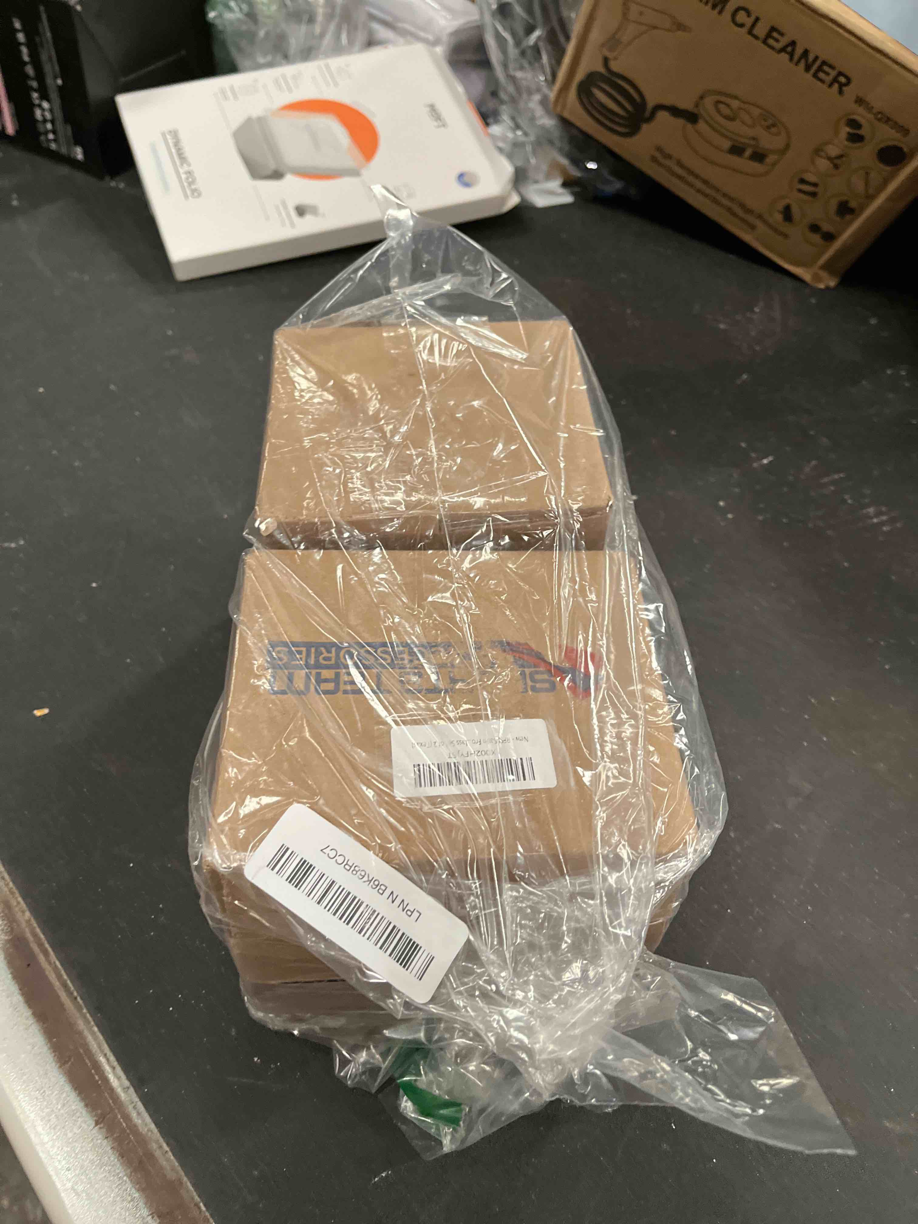 https://s3.amazonaws.com/lotting-images-prod/RustDustWanderlust/BRN4364875_1775751236875.jpeg
