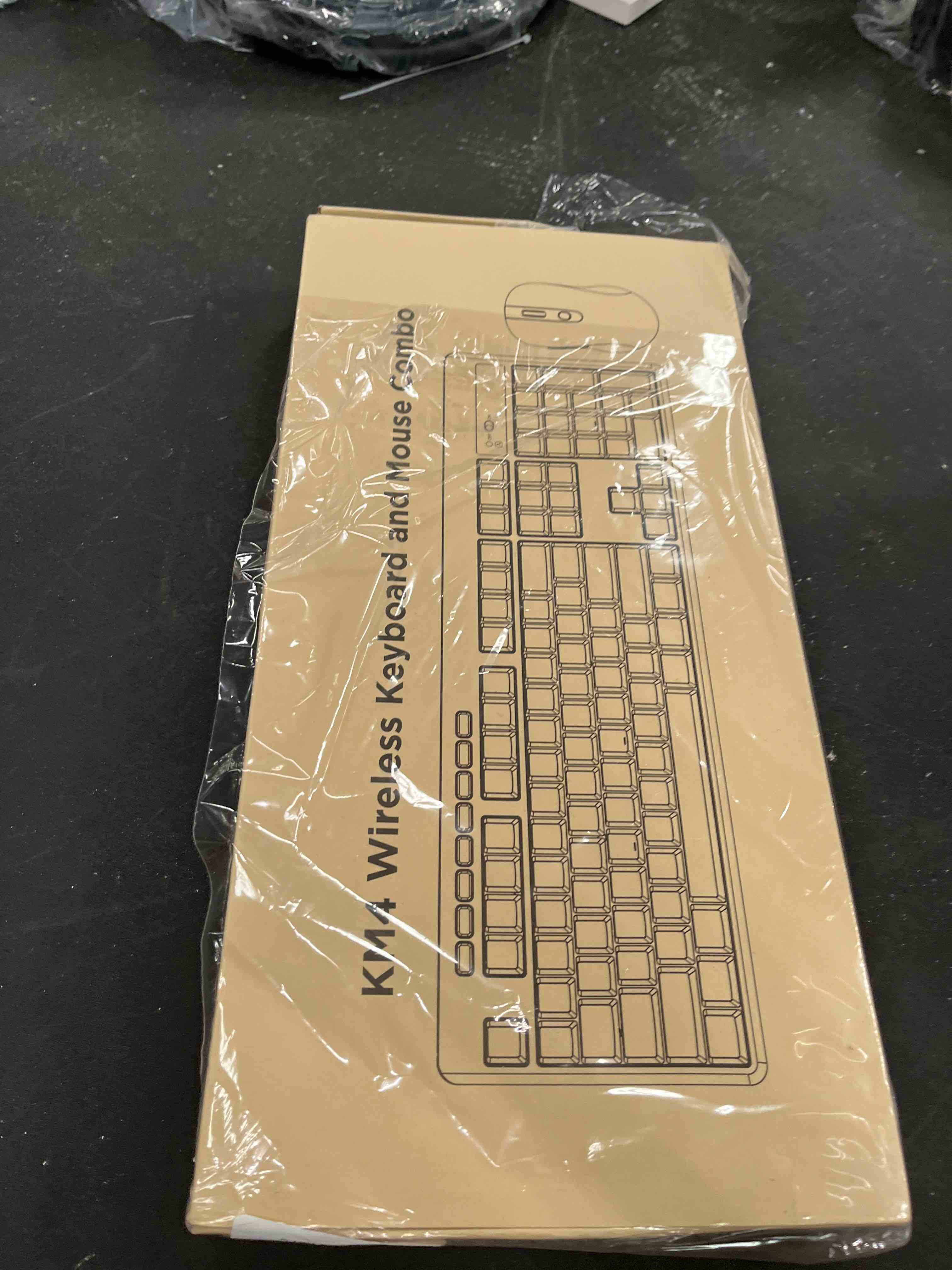 https://s3.amazonaws.com/lotting-images-prod/RustDustWanderlust/BRN4364944_1775752363573.jpeg