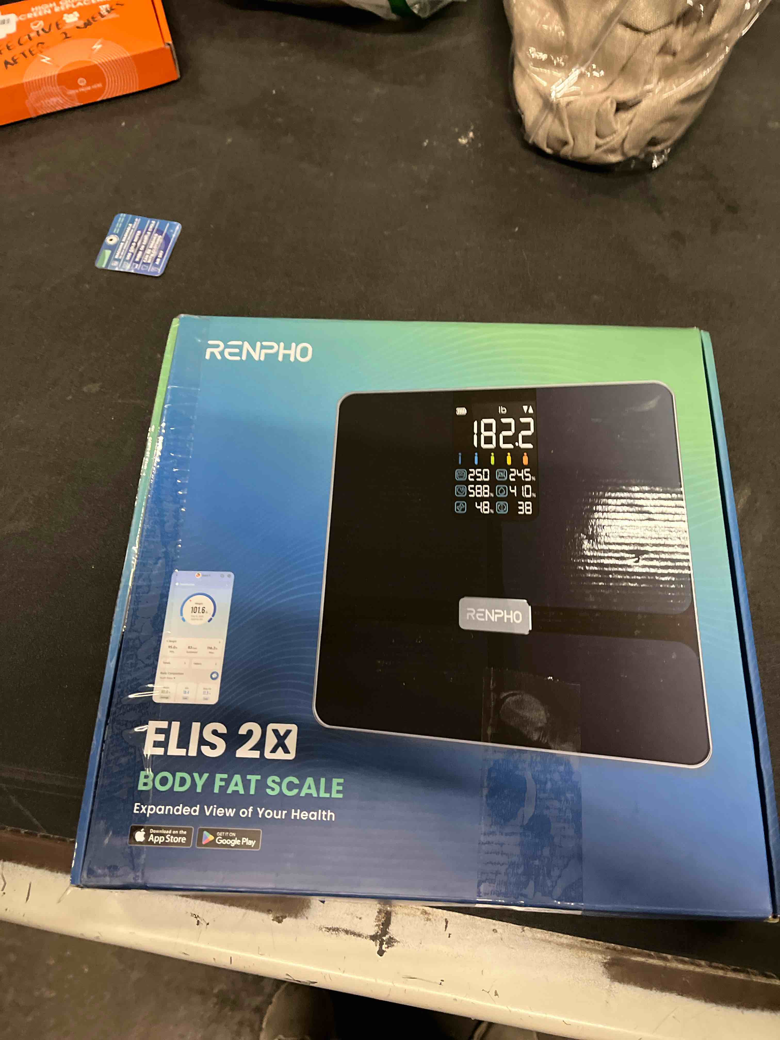 Condition photo showing Good Condition for renpho scale for body weight, smart scale with bmi, body fat, muscle mass, bluetooth, 13 metrics with large display, support app connection, black, elis 2x black-large display 11"/280mm