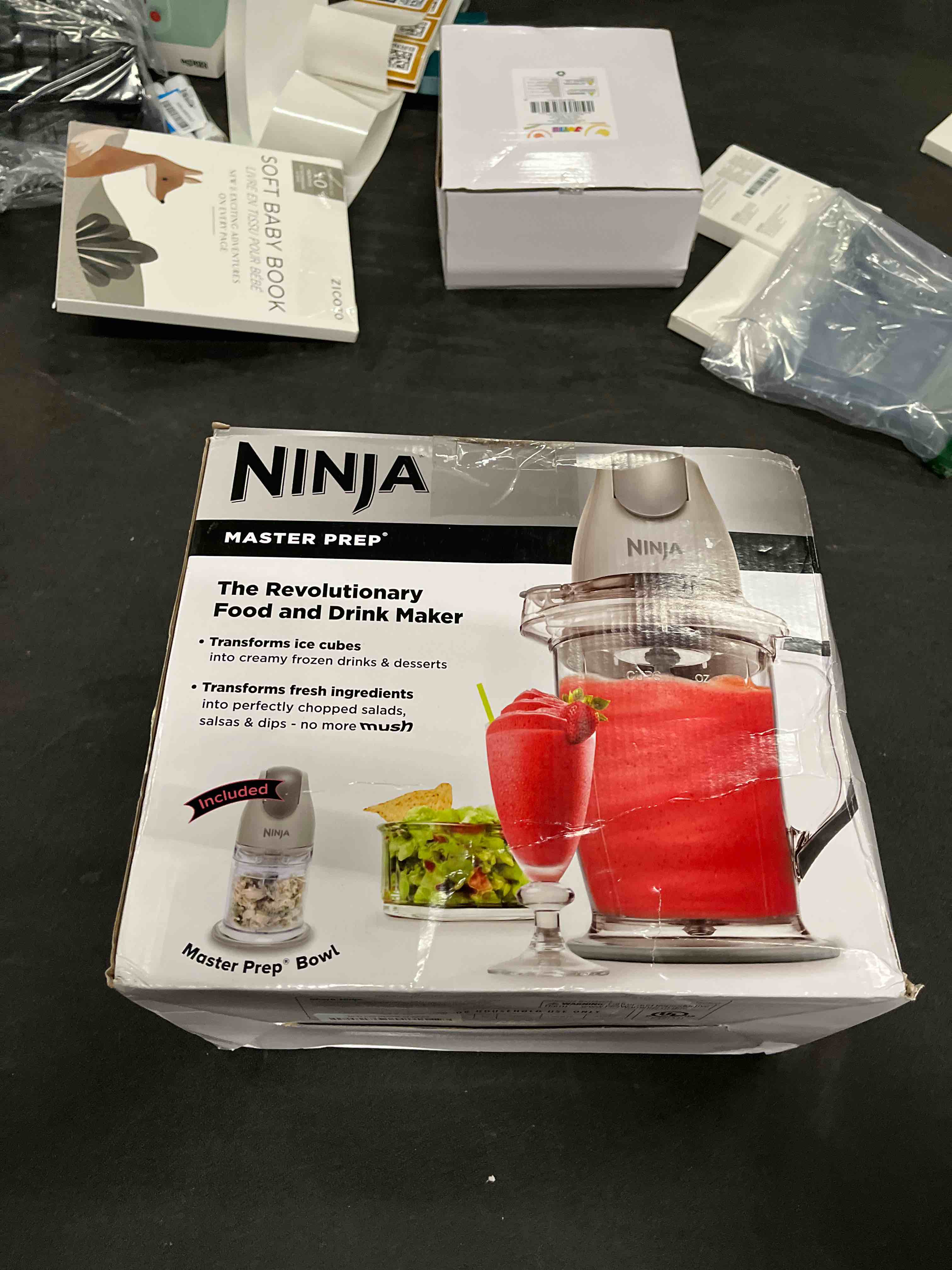 Condition photo showing Good Condition for ninja master prep food and beverage blender, gray