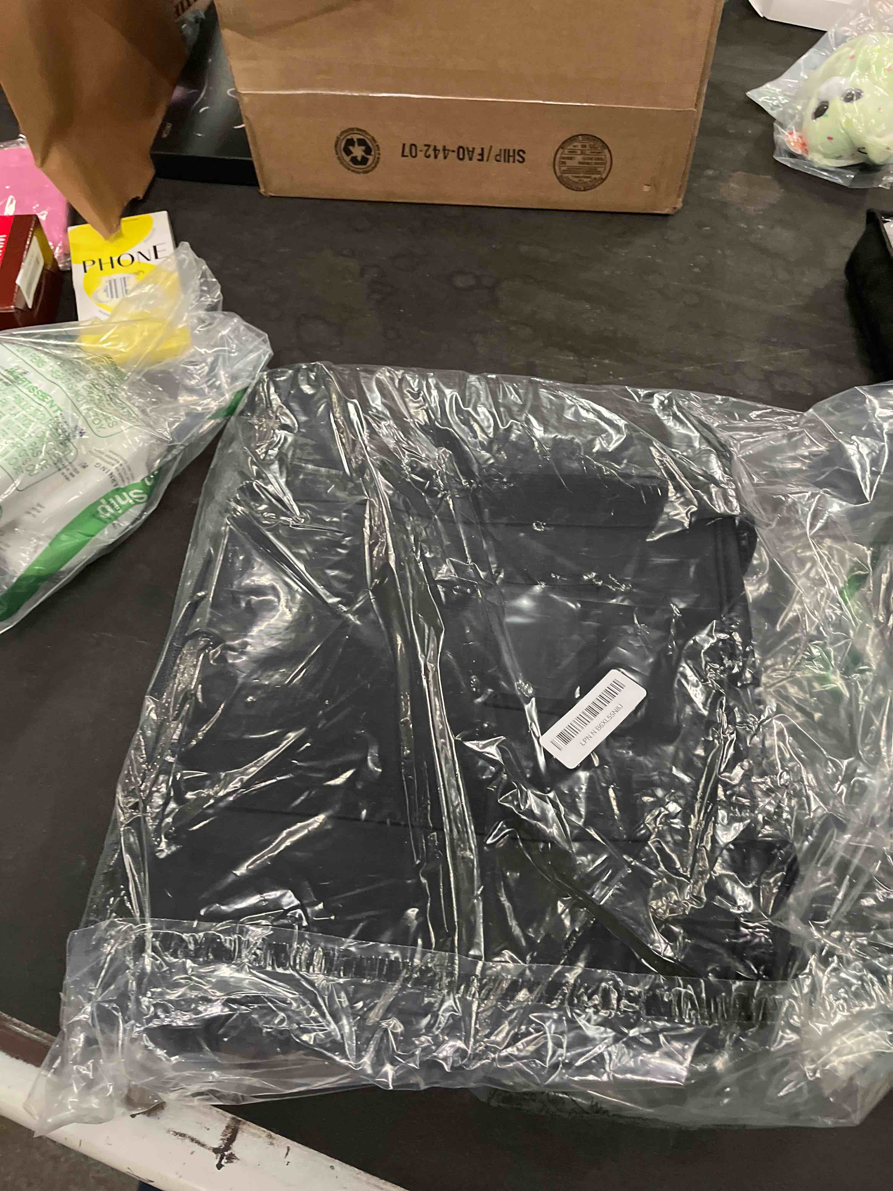 Condition photo showing Good Condition for jaffzora large car detailing bag, cleaning caddy with lid and handle for auto detailing supplies, ca