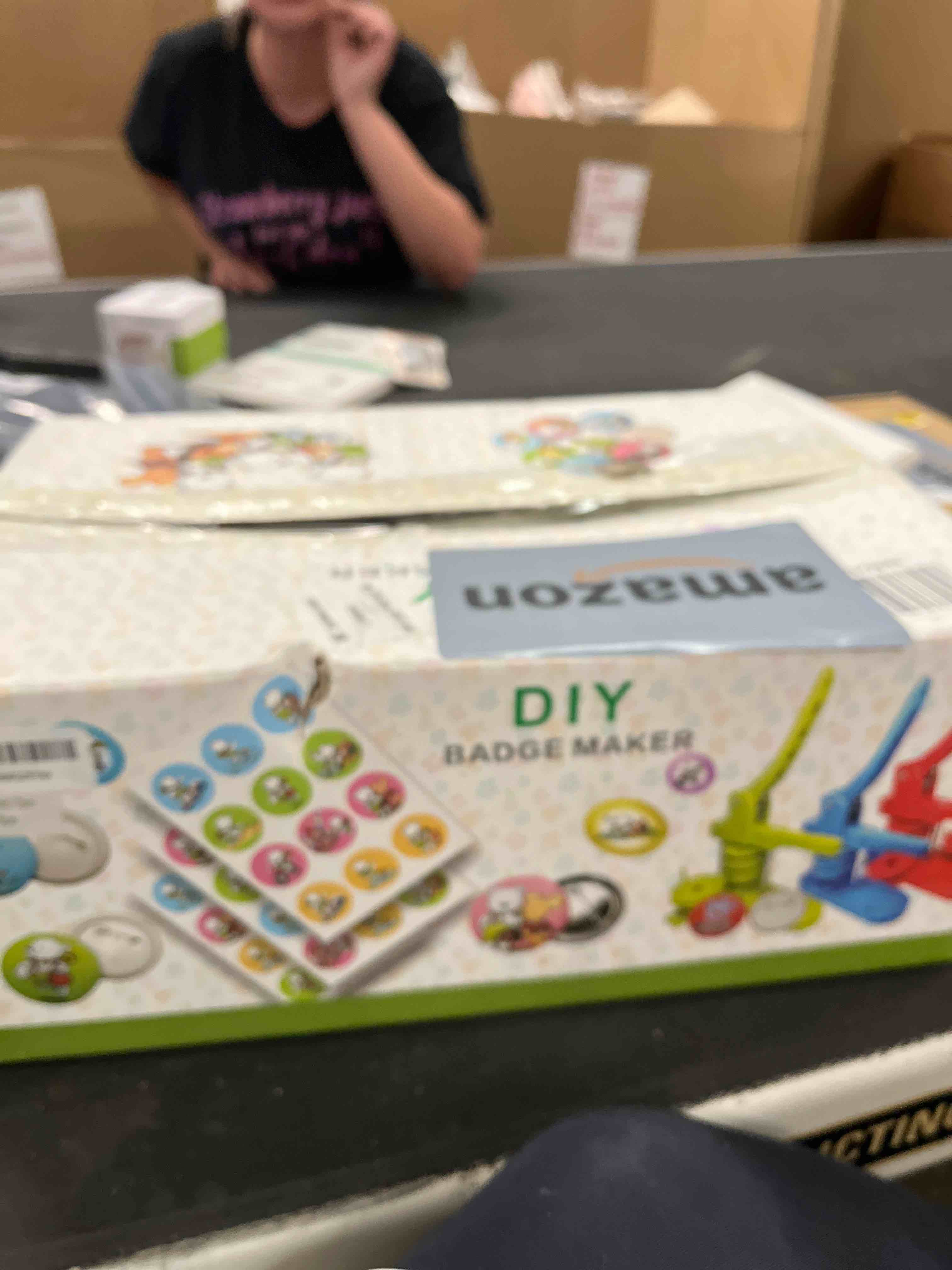 Condition photo showing Good Condition for button maker machine, 75mm(3 inch) diy pin button maker press machine kit, badge button press machine pin maker machine with free 100pcs button parts&pictures&circle cutter&magic book round - 75 mm