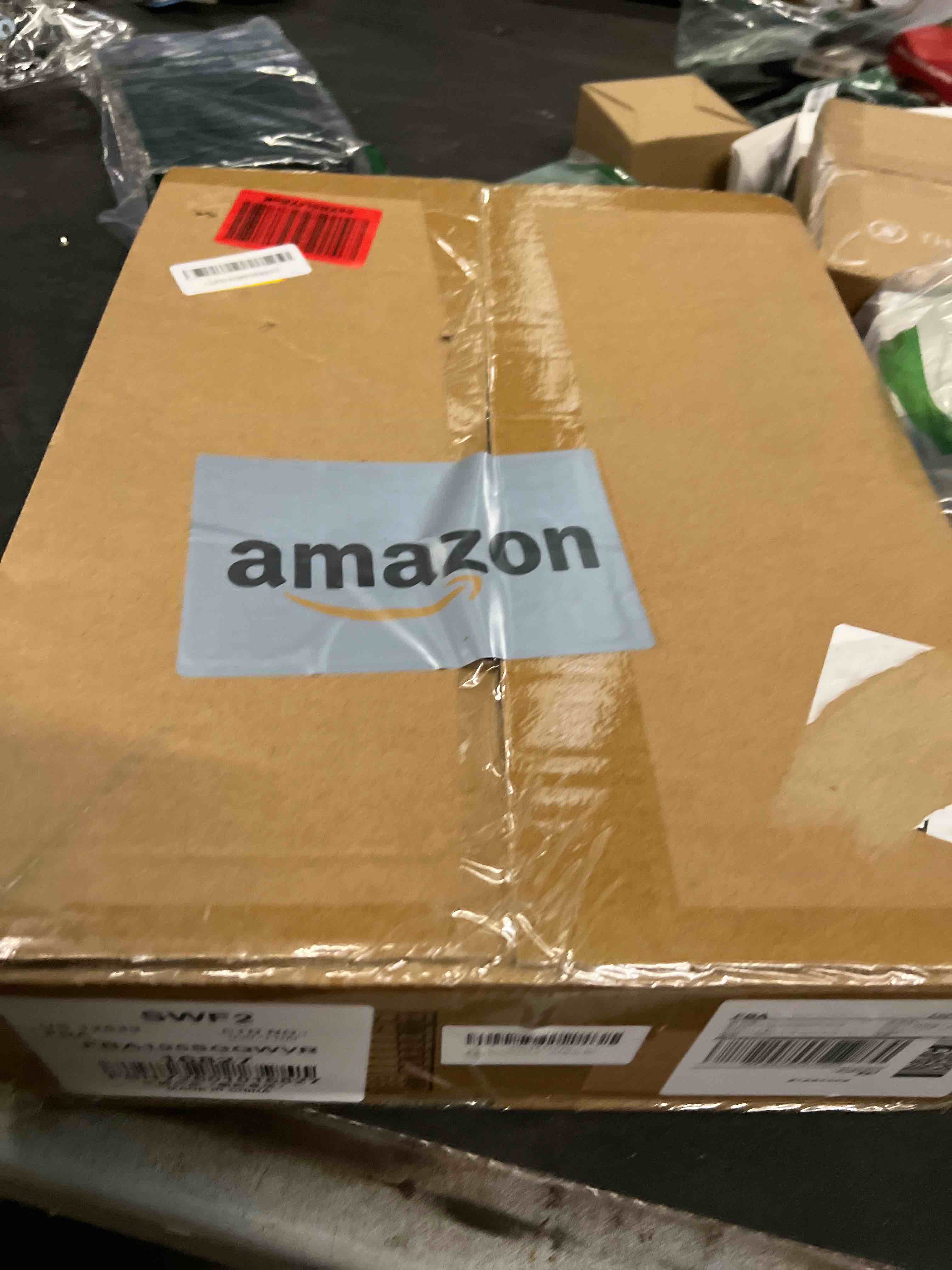 Condition photo showing Good Condition for stainless steel cat litter box, odor free metal litter box with high sides lid, open top low entry l