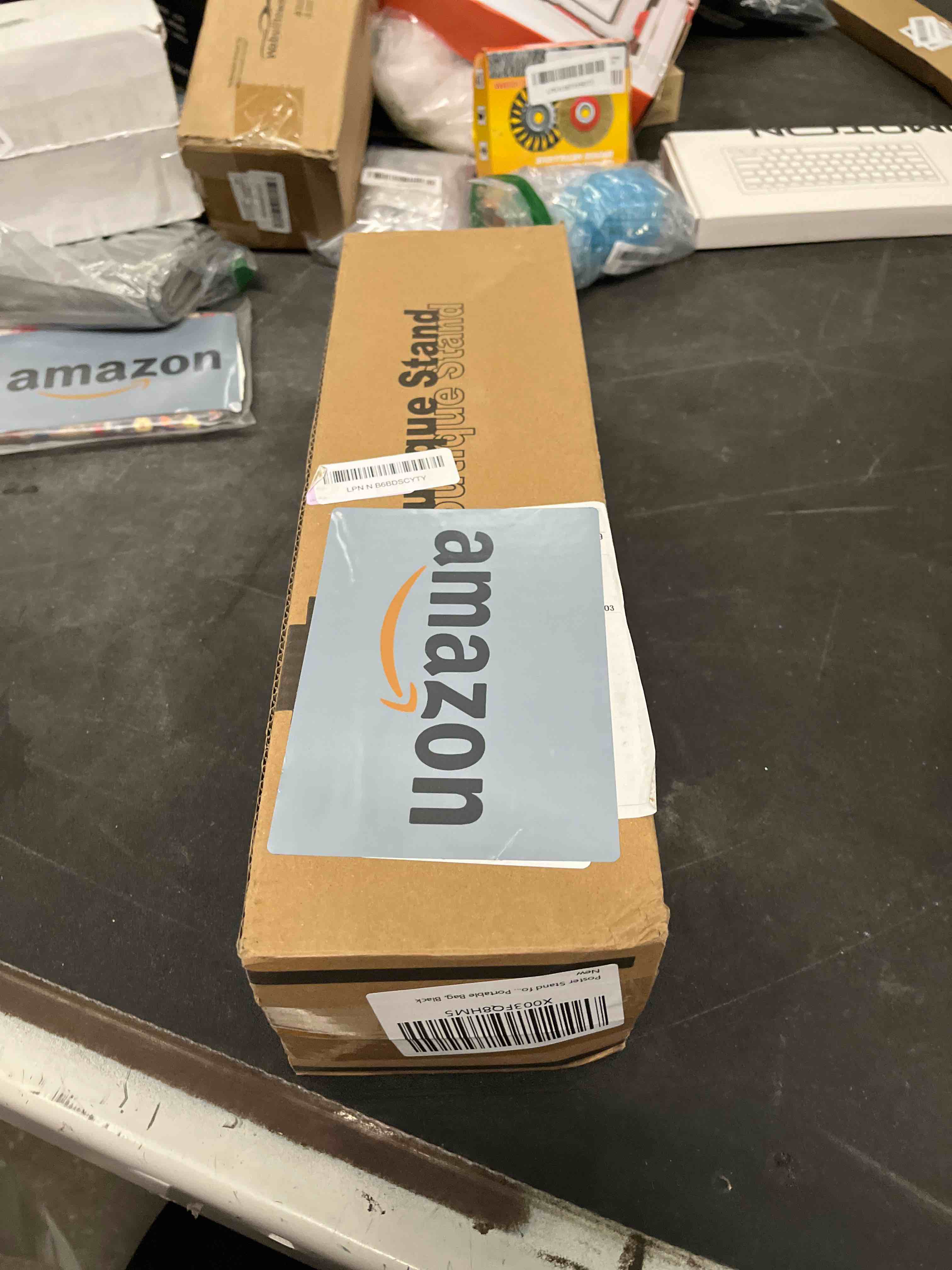 https://s3.amazonaws.com/lotting-images-prod/RustDustWanderlust/BRN4365988_1776087958399.jpeg