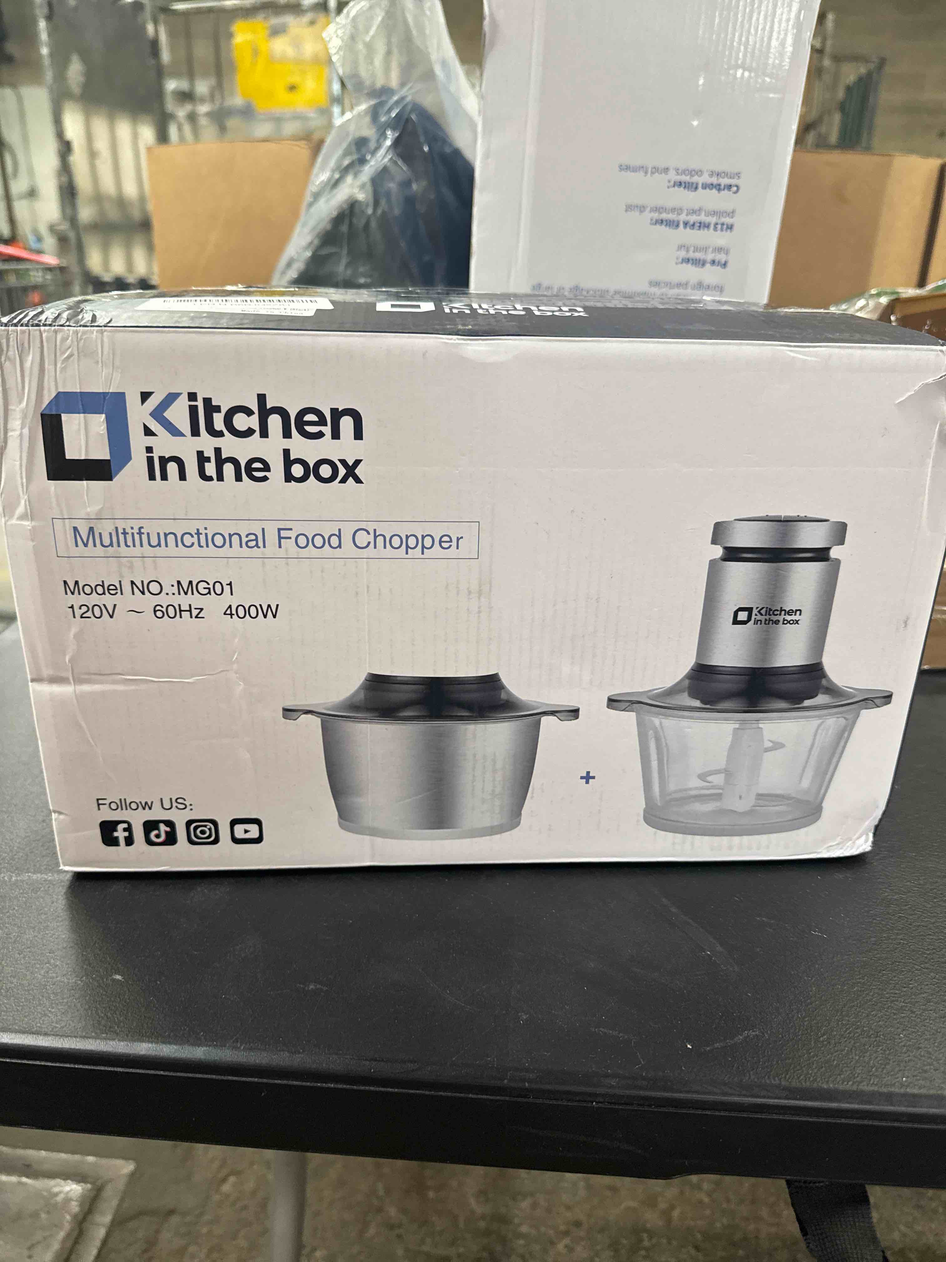 Condition photo showing Good Condition for kitchen in the box food processor, electric meat grinder & food chopper with 400w powerful veggie chopper-2 bowls?8 cup+8 cup? & 2 bi-level blades for meat/fish/vegetable/baby food?black button? black,8cup+8cup