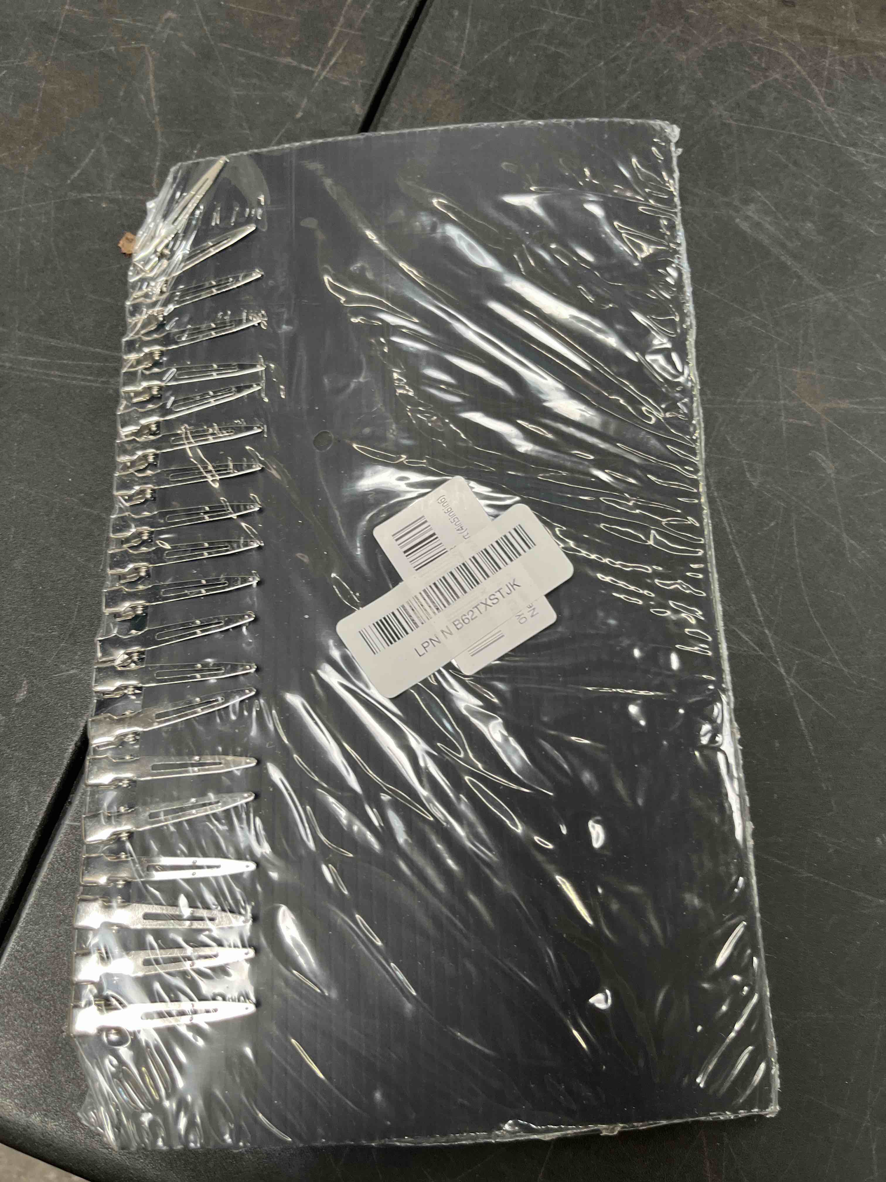 Condition photo showing Good Condition for oyefly 6pcs flower arrangement holder,metal floral grid used for vase flower arrangement art (4in5in6in6)