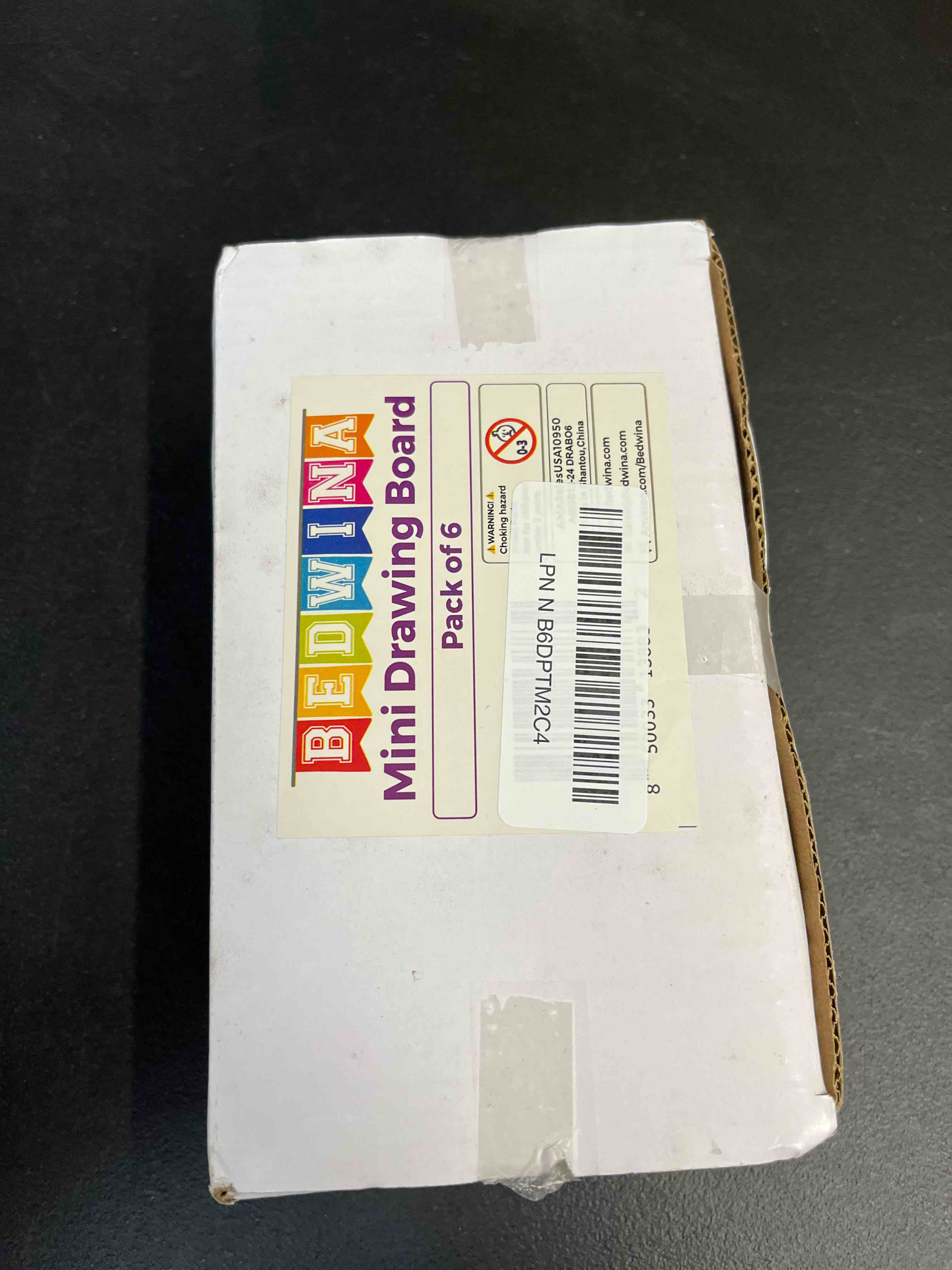 Condition photo showing Good Condition for bedwina mini magnetic drawing board for kids - (pack of 6) backpack keychain clip drawing boards, erasable doodle sketch writing pad boys & girls, birthday kids party favors 6 count (pack of 1)