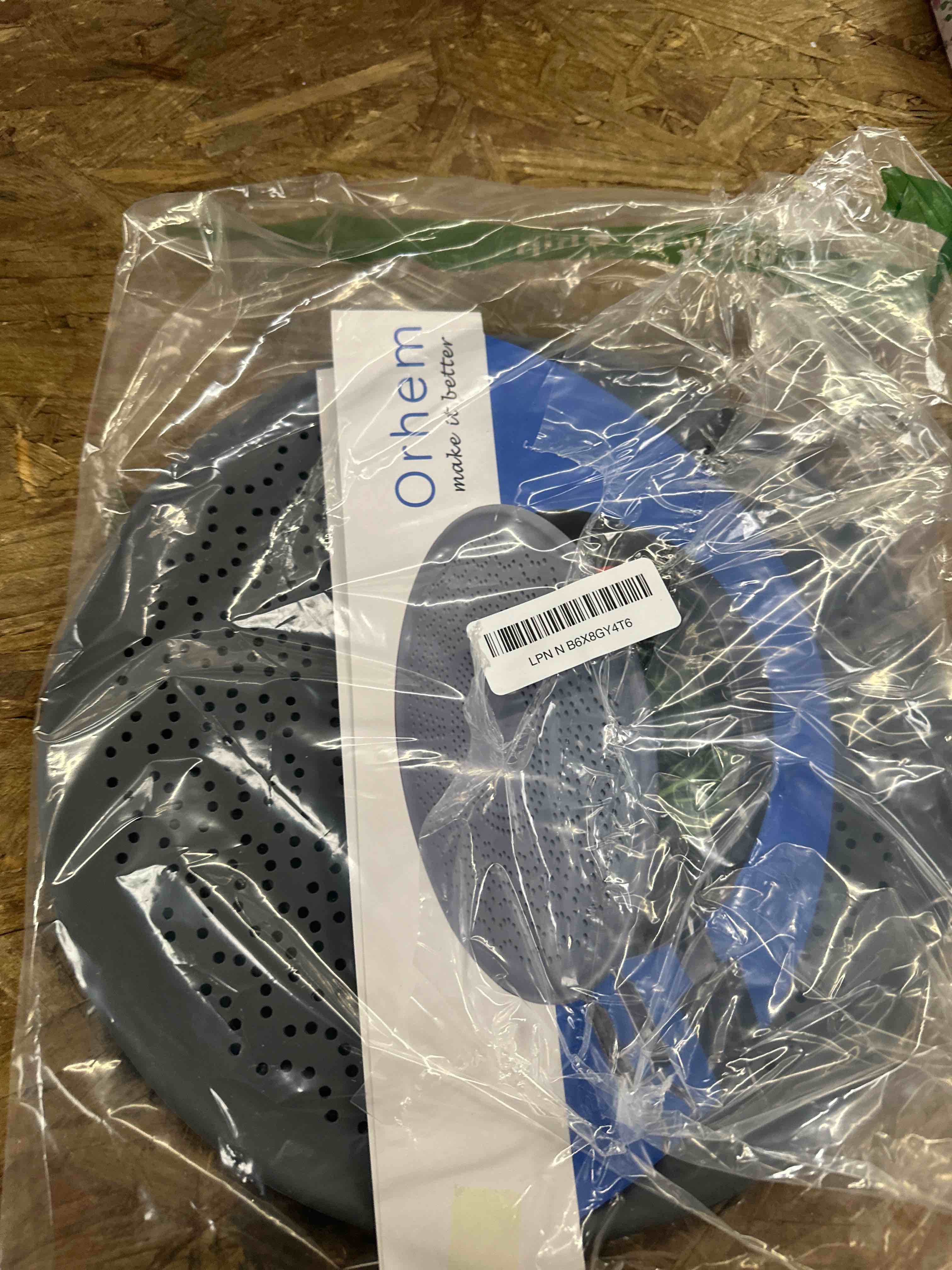 https://s3.amazonaws.com/lotting-images-prod/RustDustWanderlust/BRN4371816_1776261084739.jpeg
