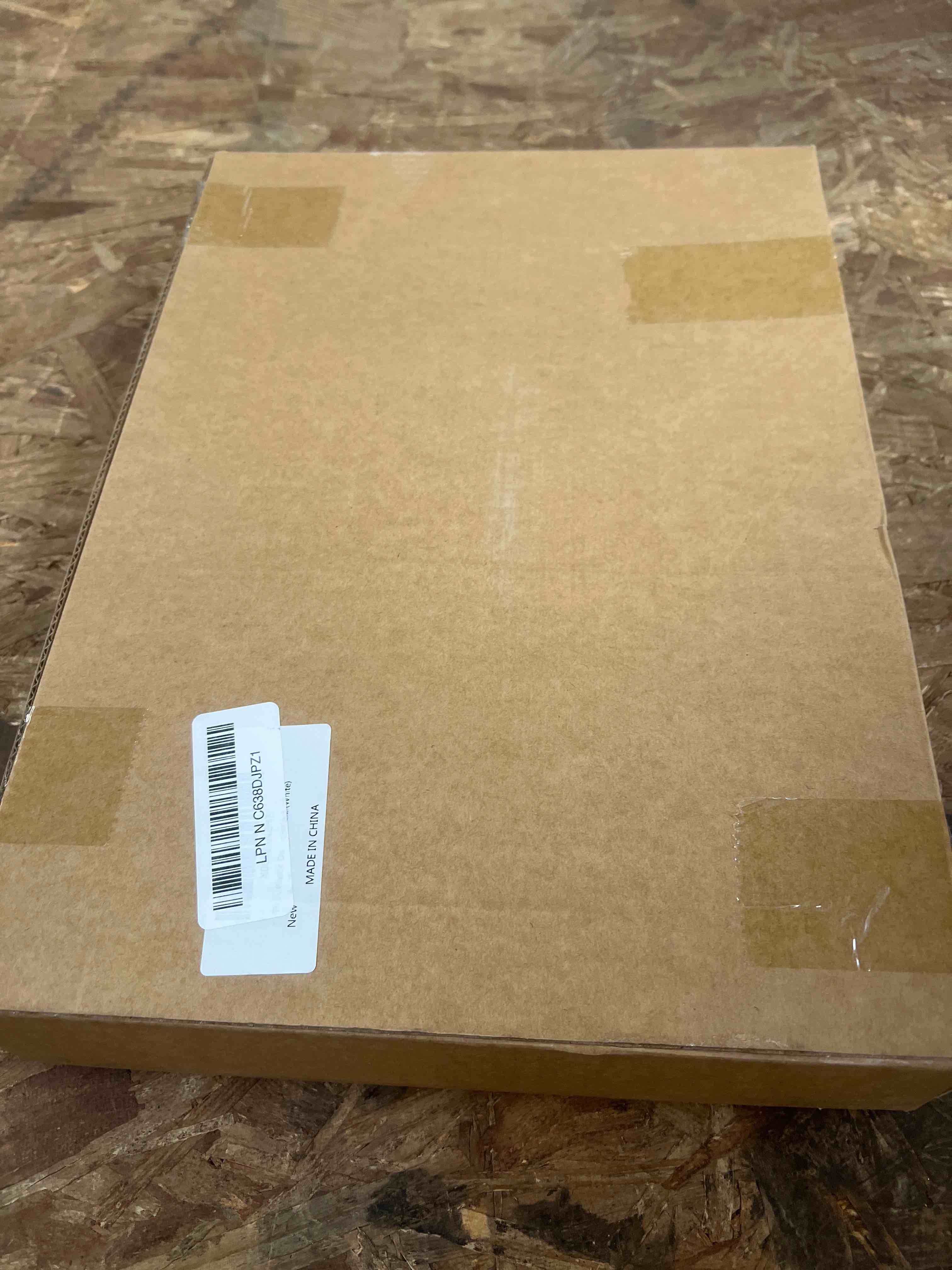 https://s3.amazonaws.com/lotting-images-prod/RustDustWanderlust/BRN4374412_1776883796877.jpeg