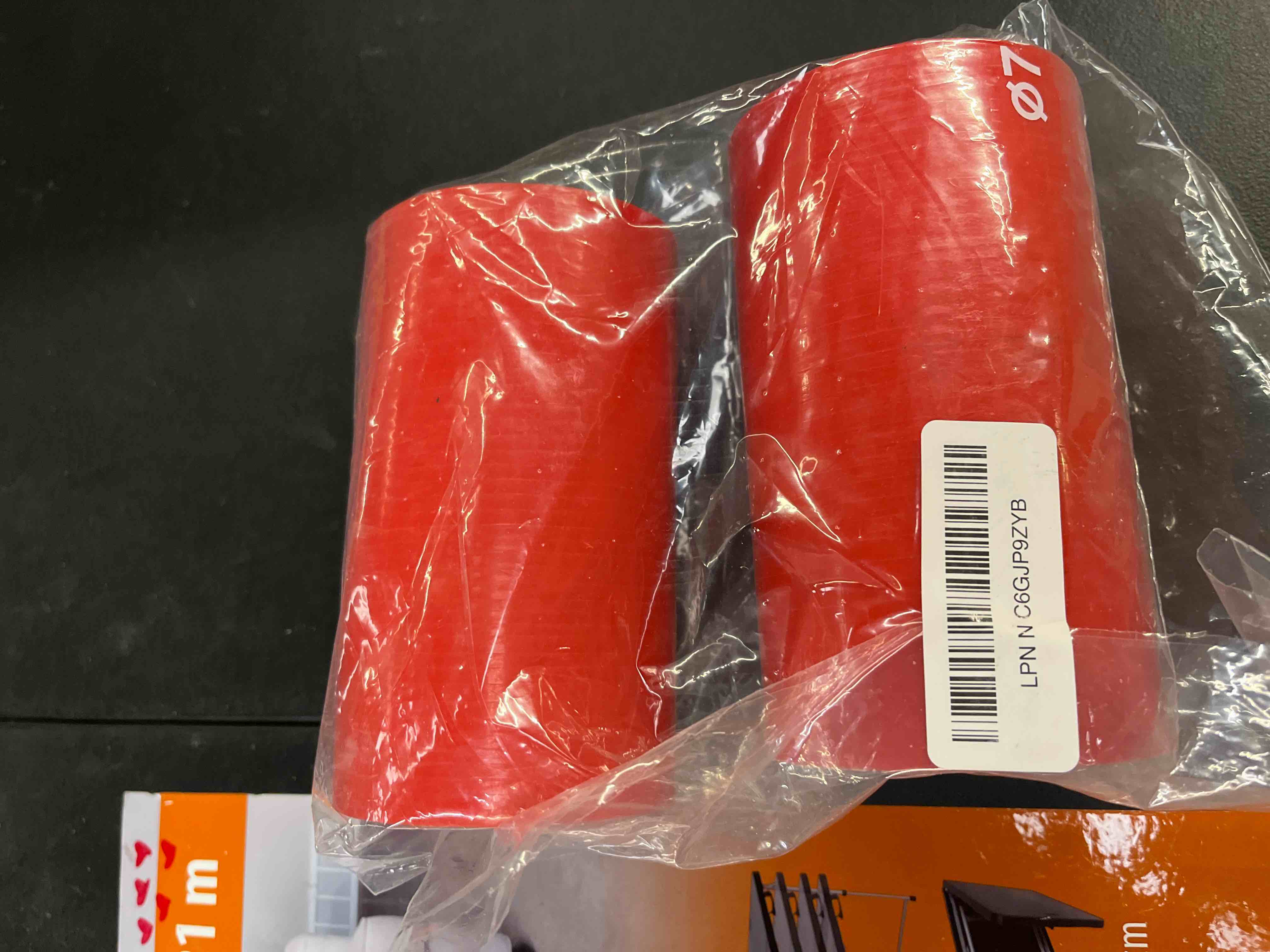 Condition photo showing Good Condition for car straight coupler silicone hose front universal intake reducer intercooler silicone tube/inner for car/durable 4-ply 2.75" id / 1 pcs red 2.75" red